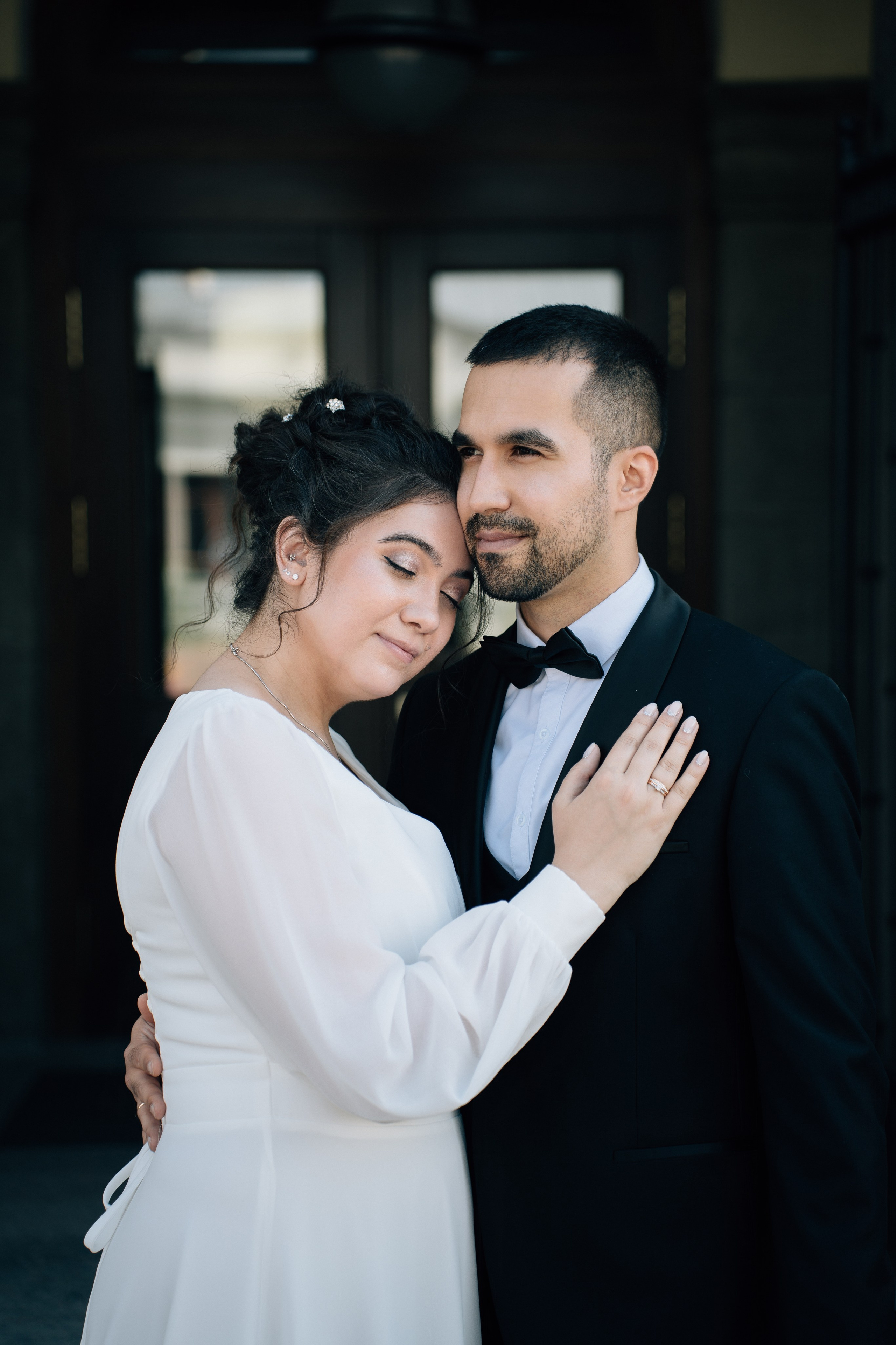 Поцелуй под ивой. Свадебная, семейная и коммерческая Фото|Видеосъёмка