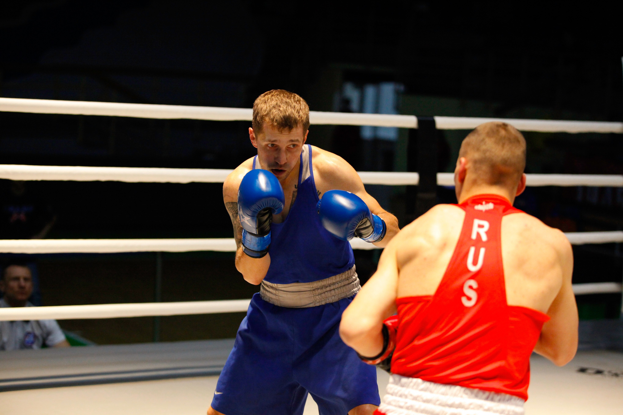 БОКС. Фото. Спортивный фотограф, трансляция, звук и свет в Новосибирске