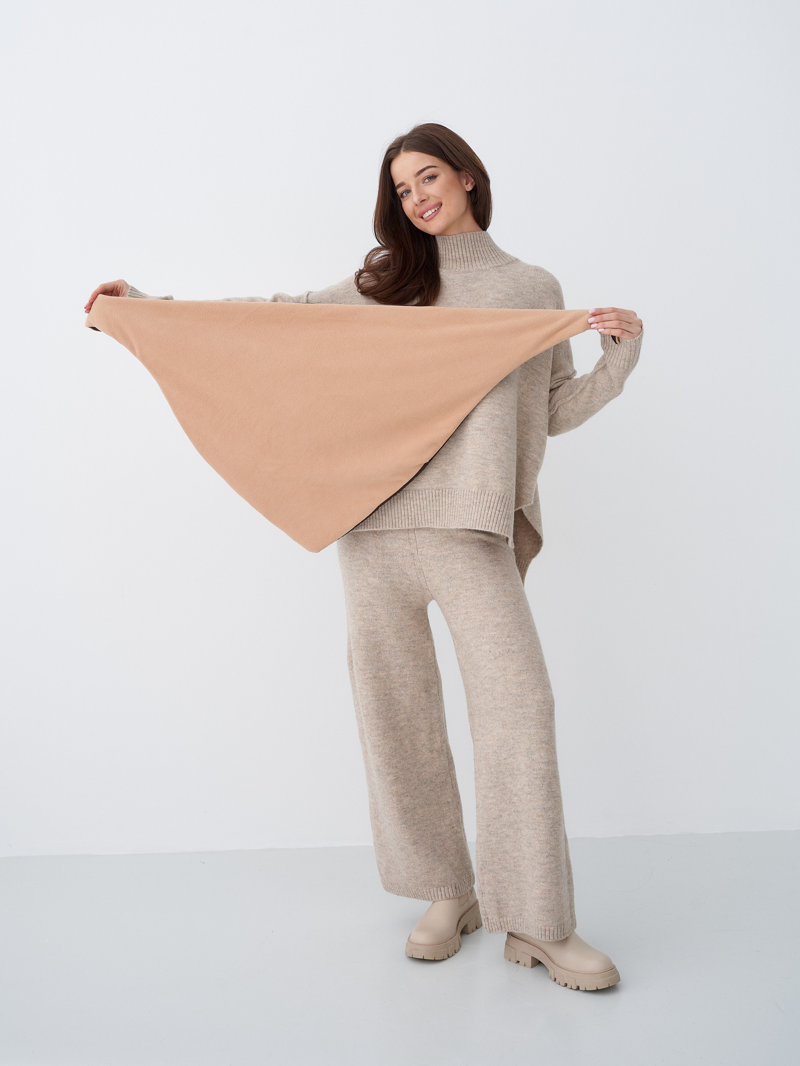 Оля. Контент для маркетплейсов и соцсетей. Фото и видео съемка