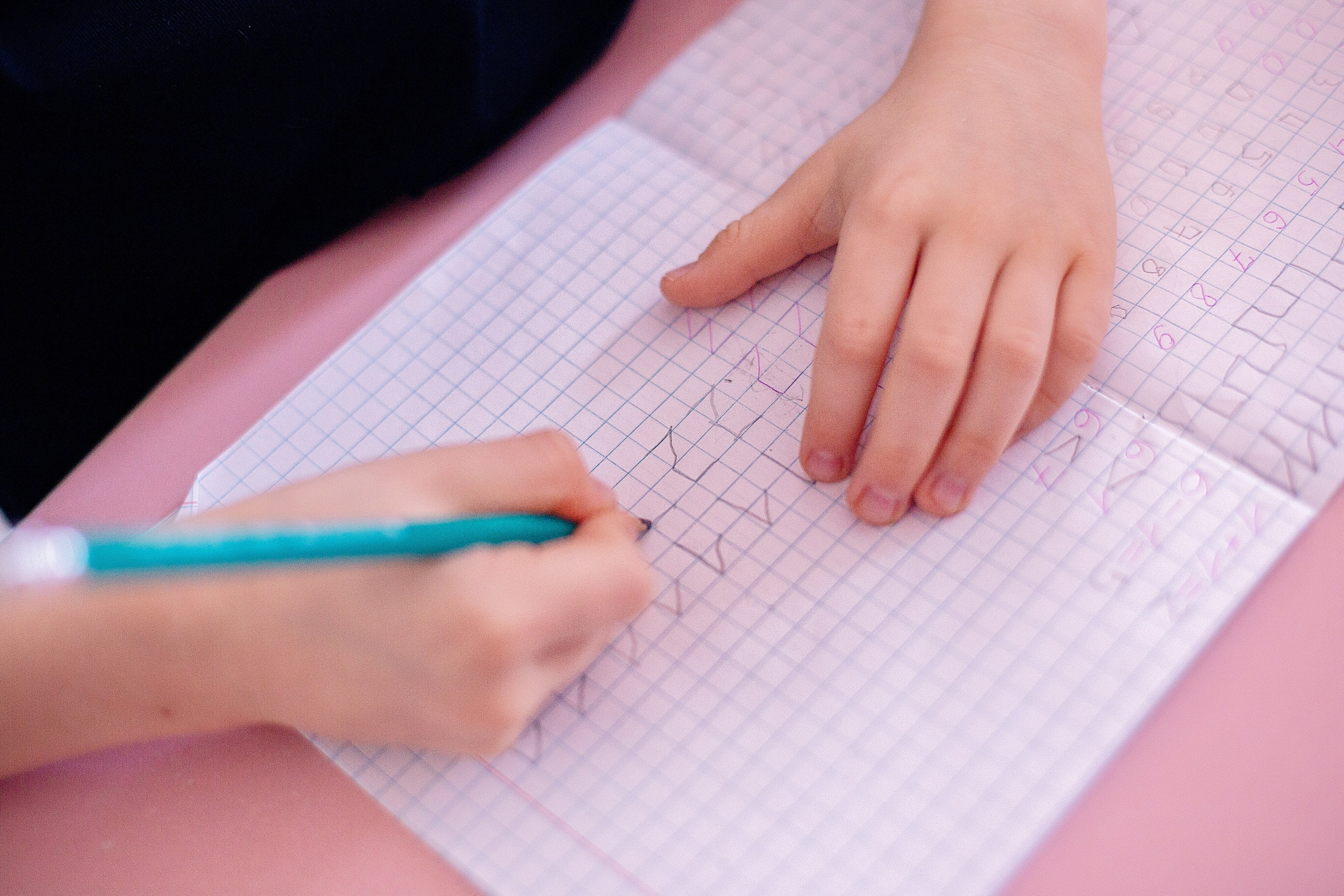 Выпускной фотоальбом 2025. Семейный фотограф в Санкт-Петербурге