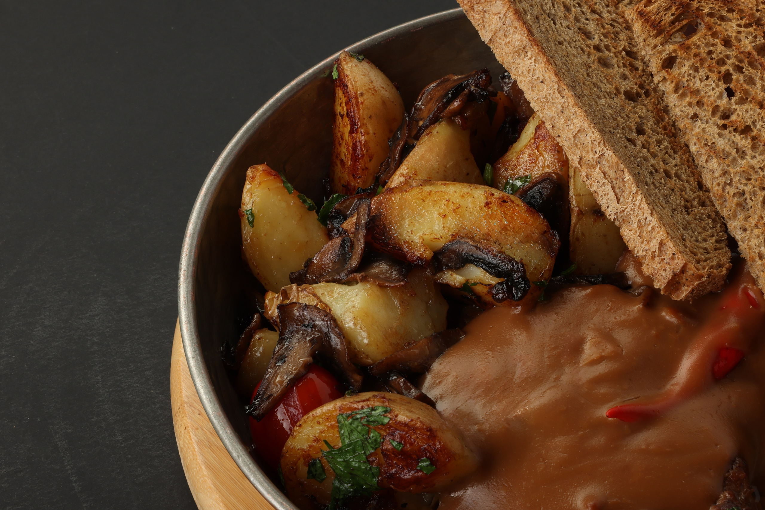 APPLEMANIA. Фотограф Самира Абдуллаева