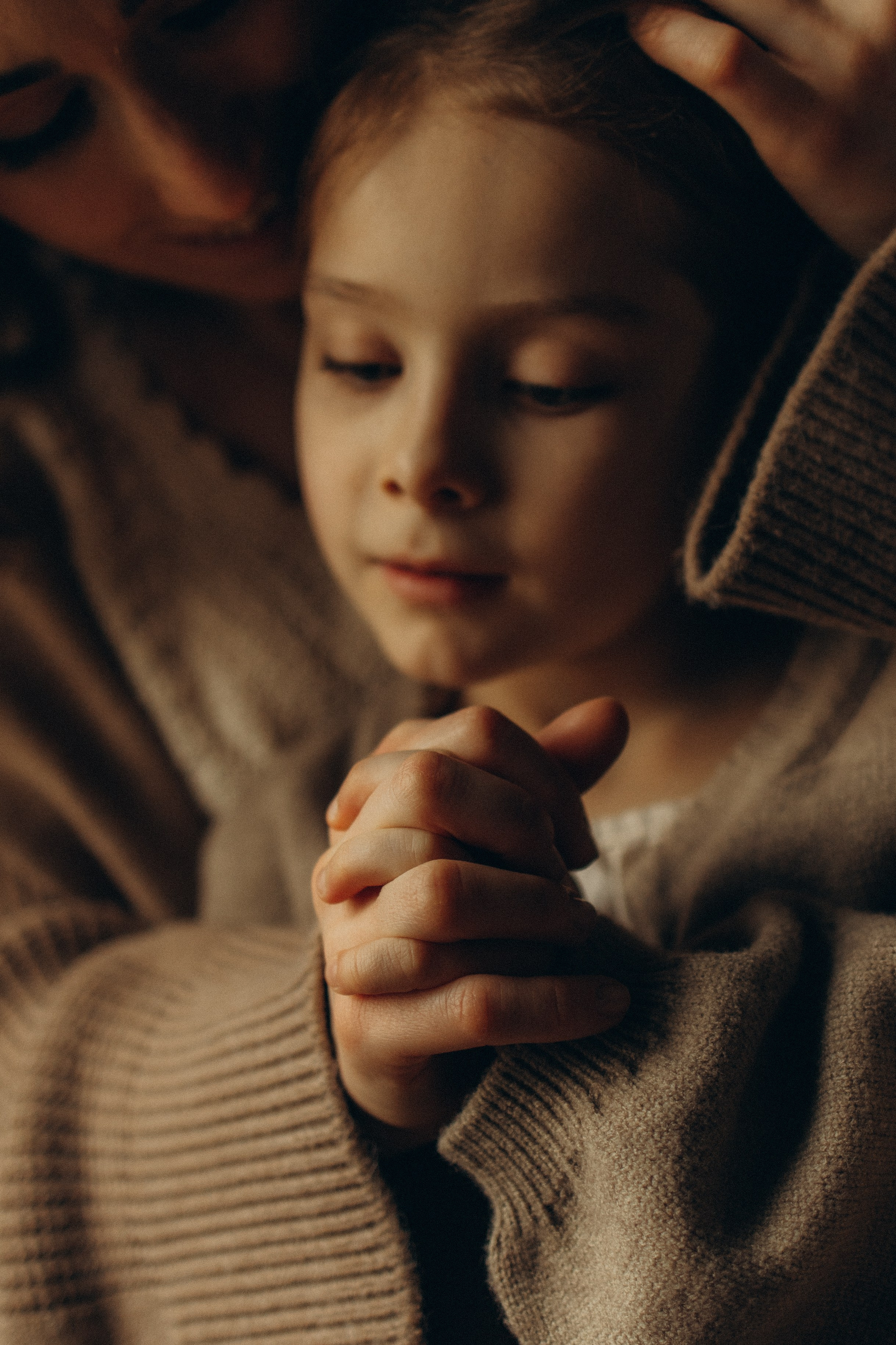 Вика Эмилия и Николь. Фотокарточки о вас и о большой любви!