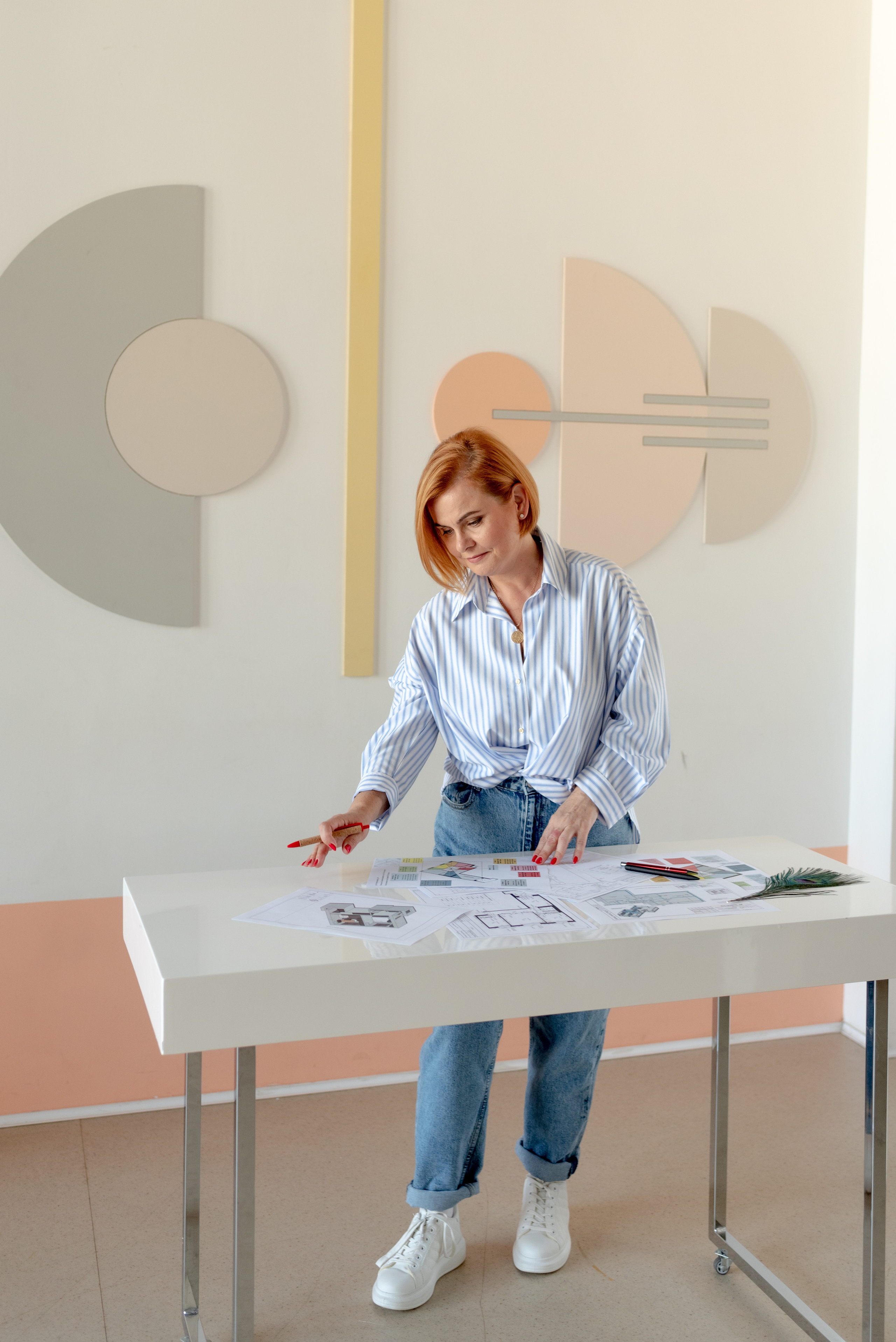 ДИЗАЙНЕР ИНТЕРЬЕРОВ ПО ВАСТУ. Бренд контент фотограф Виктория Мурга, Москва и Зеленоград