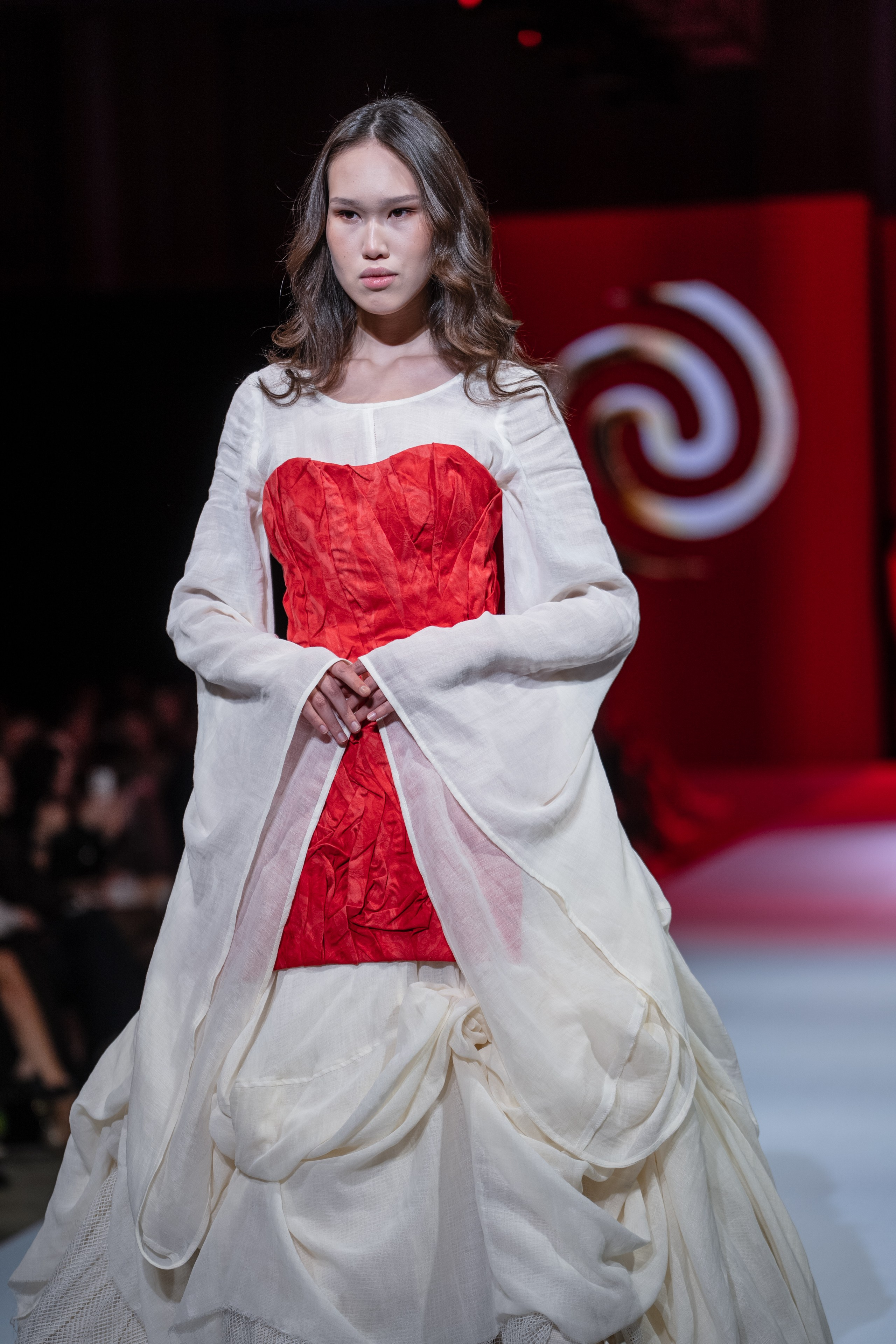 EURASIAN FASHION WEEK Reberth. Сайт Алматинского НЮ АРТ, будуар и фэшн фотографа Дениса Карпенко