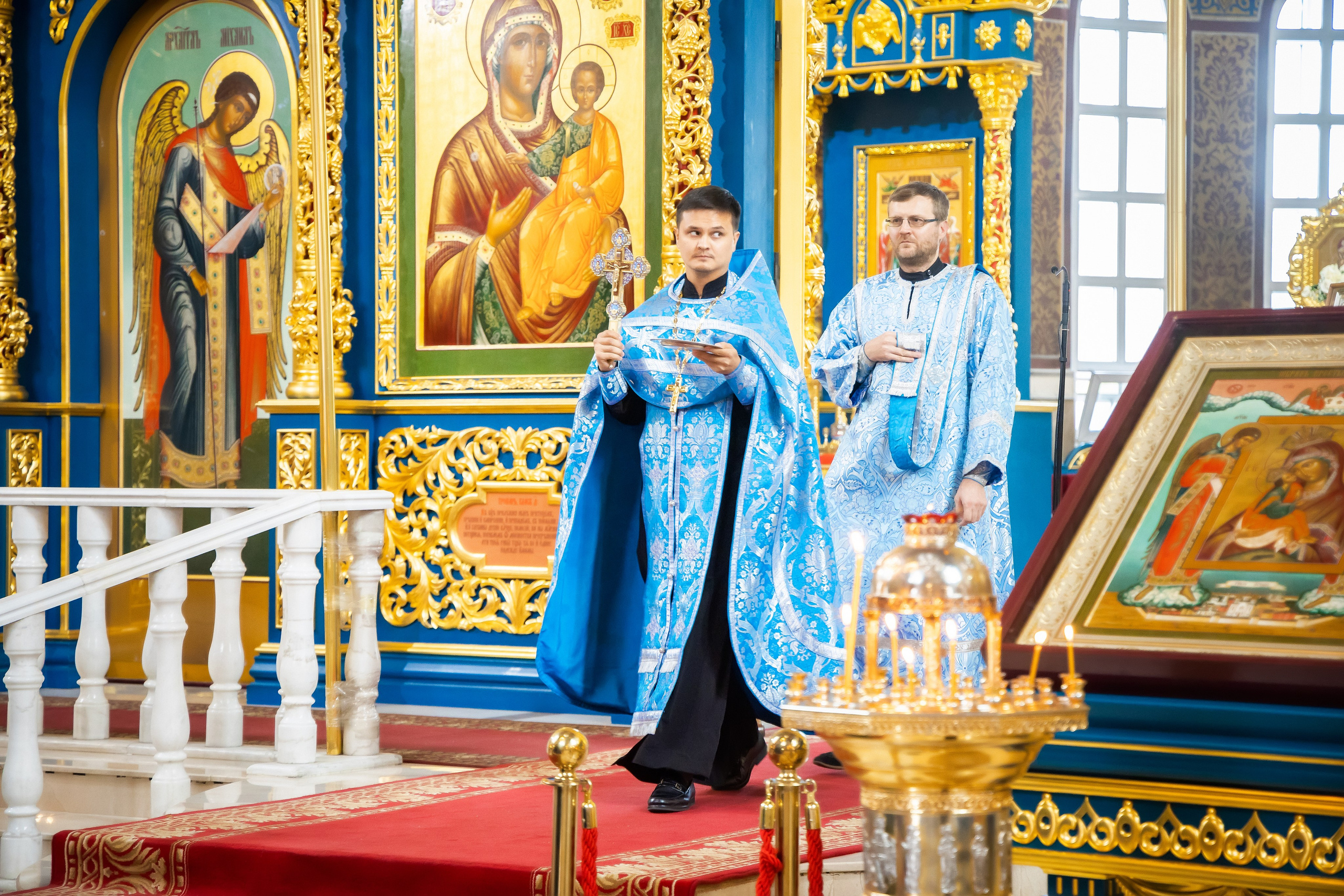 В Храме. Семейный и Свадебный фотограф в Астане Александр Астапов