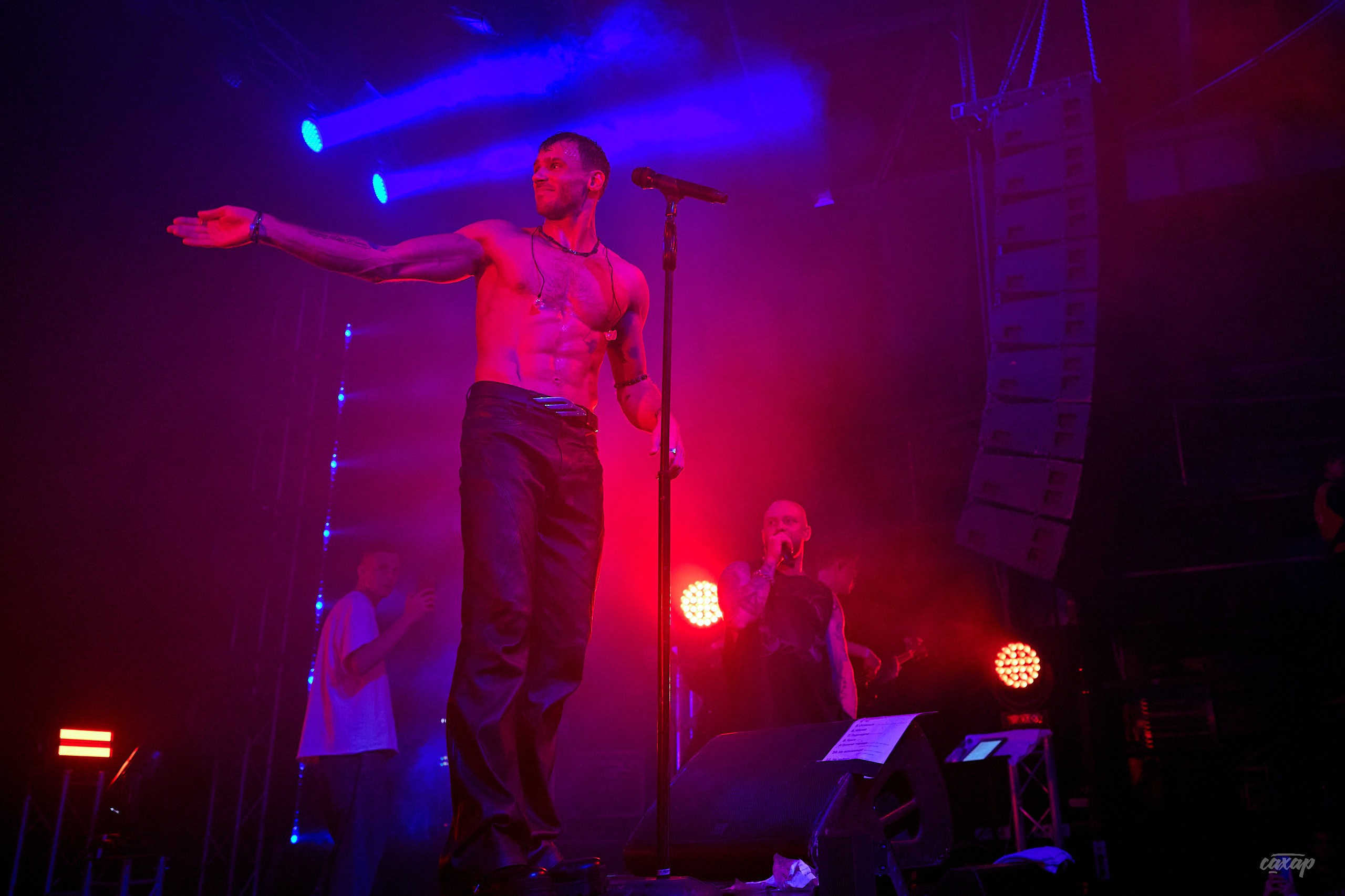 Олег Майами. Профессиональный фотограф в Екатеринбурге Юра Сахар