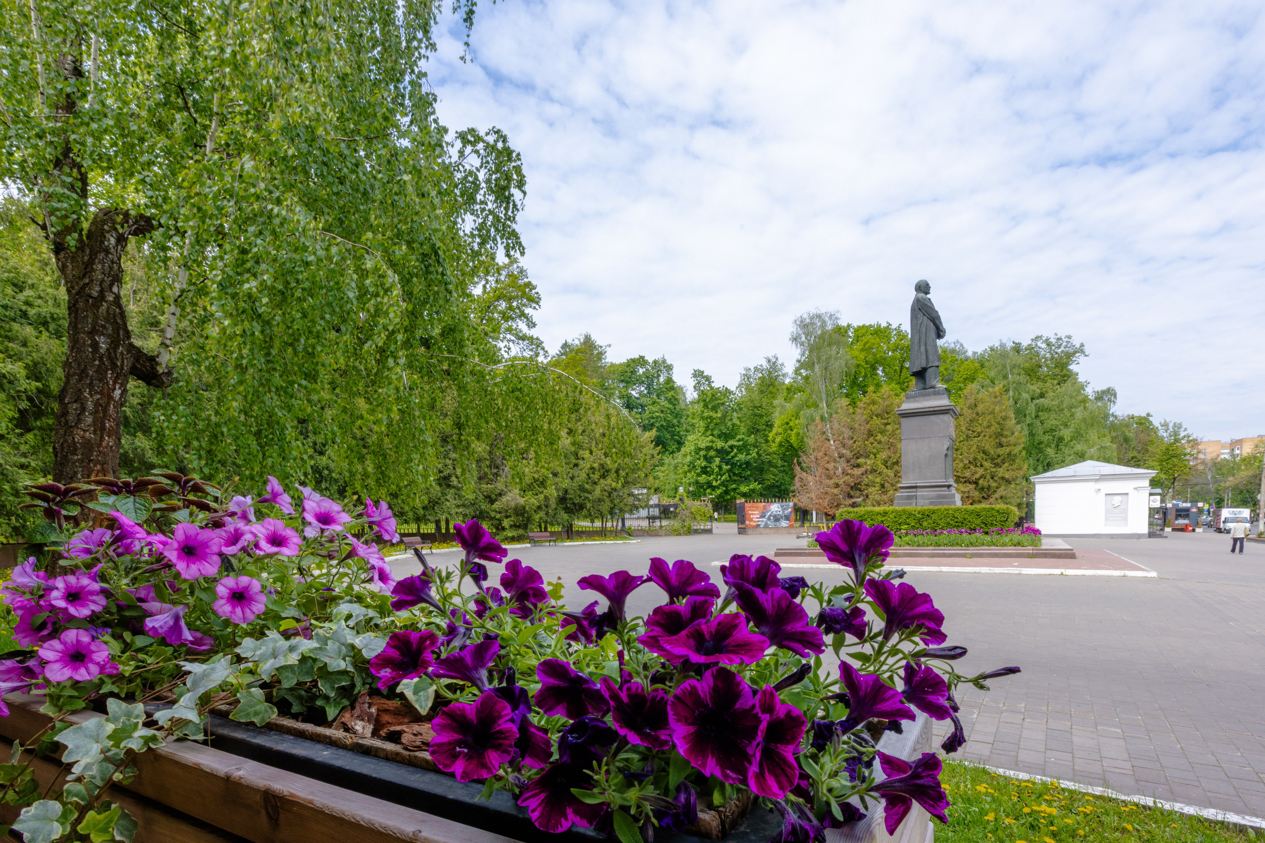 Парк им. П. П. Белоусова г. Тула 2024 г. Фотограф в Туле Крупский АнДРей. Фотостудия «КАДР71» в Туле