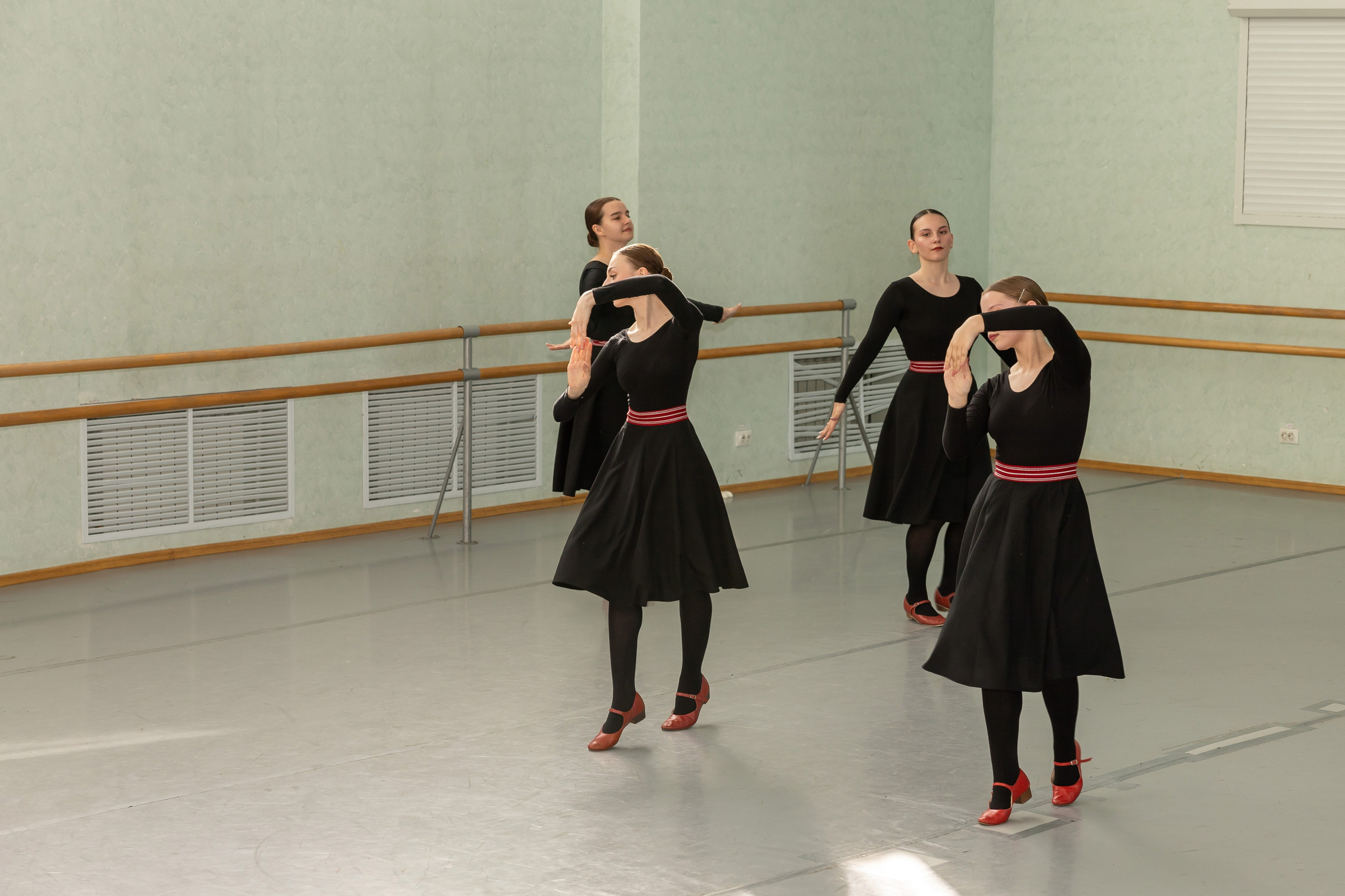 Открытый урок в студии народного танца «Славянский лик». Фотограф в Серпухове Наталья Руденко