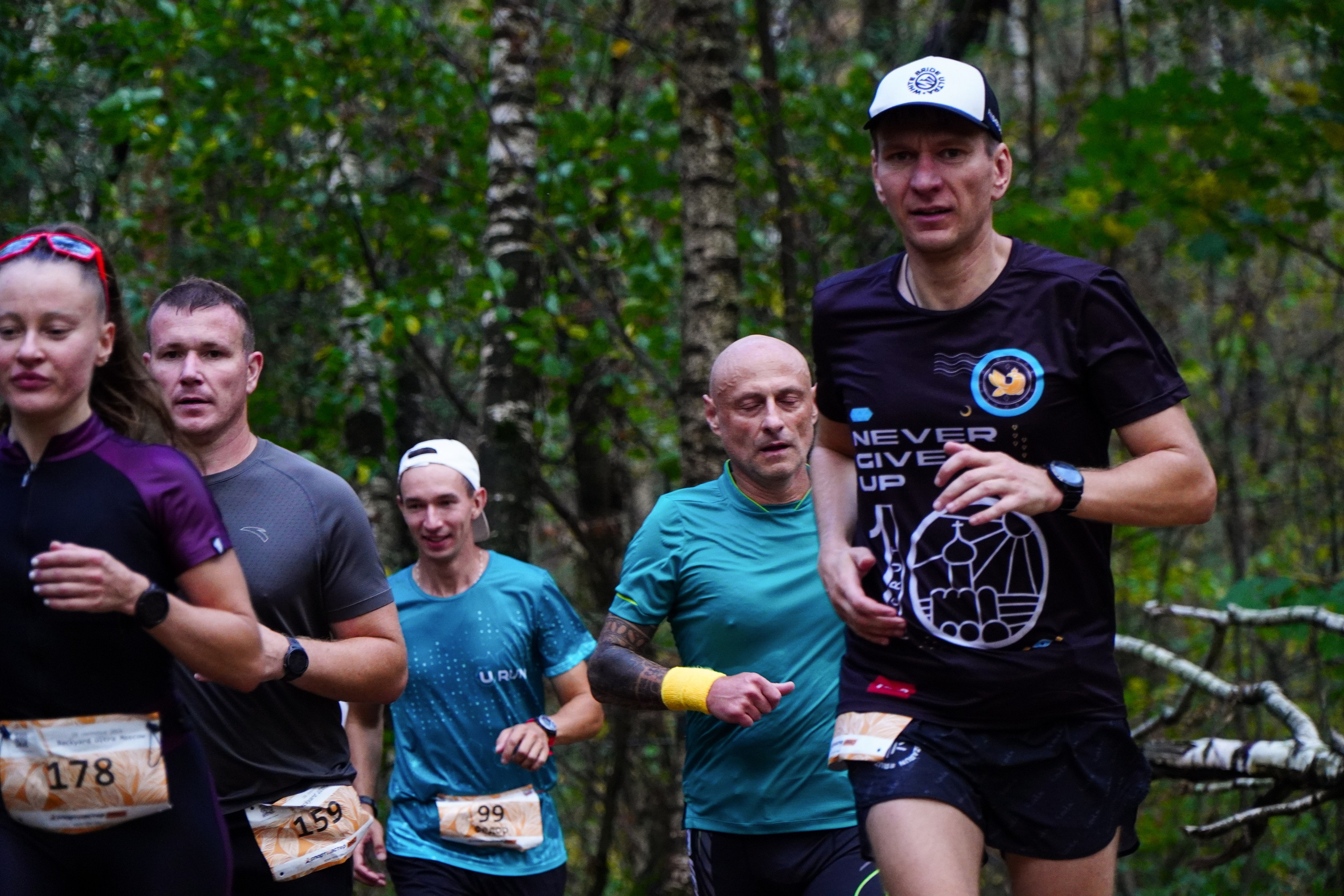 Backyard Ultra Moscow 2024. Роман Капилюшов. Бег. Фото. Видео. г. Люберцы