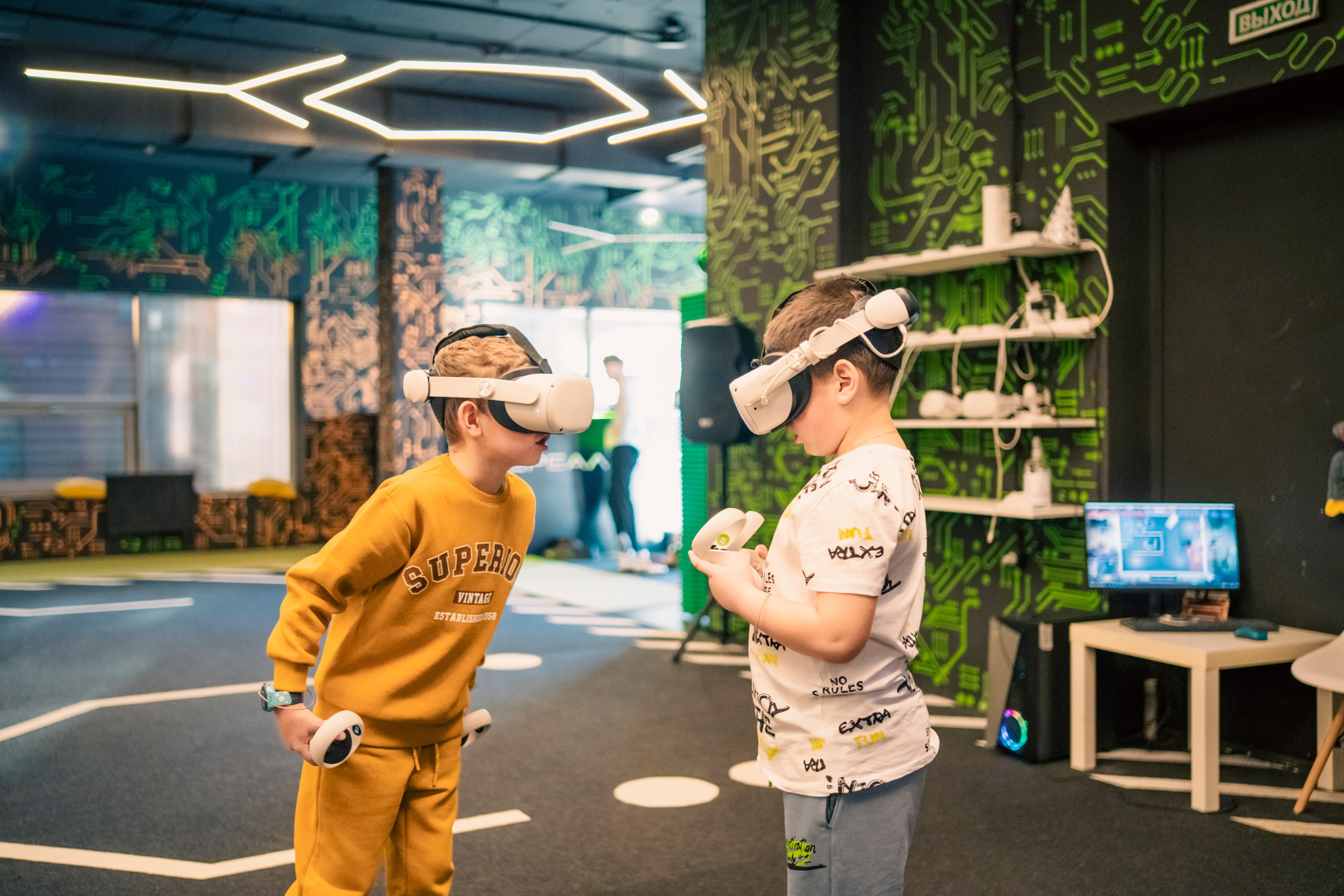 VR January — February — March 2025. Felixtones