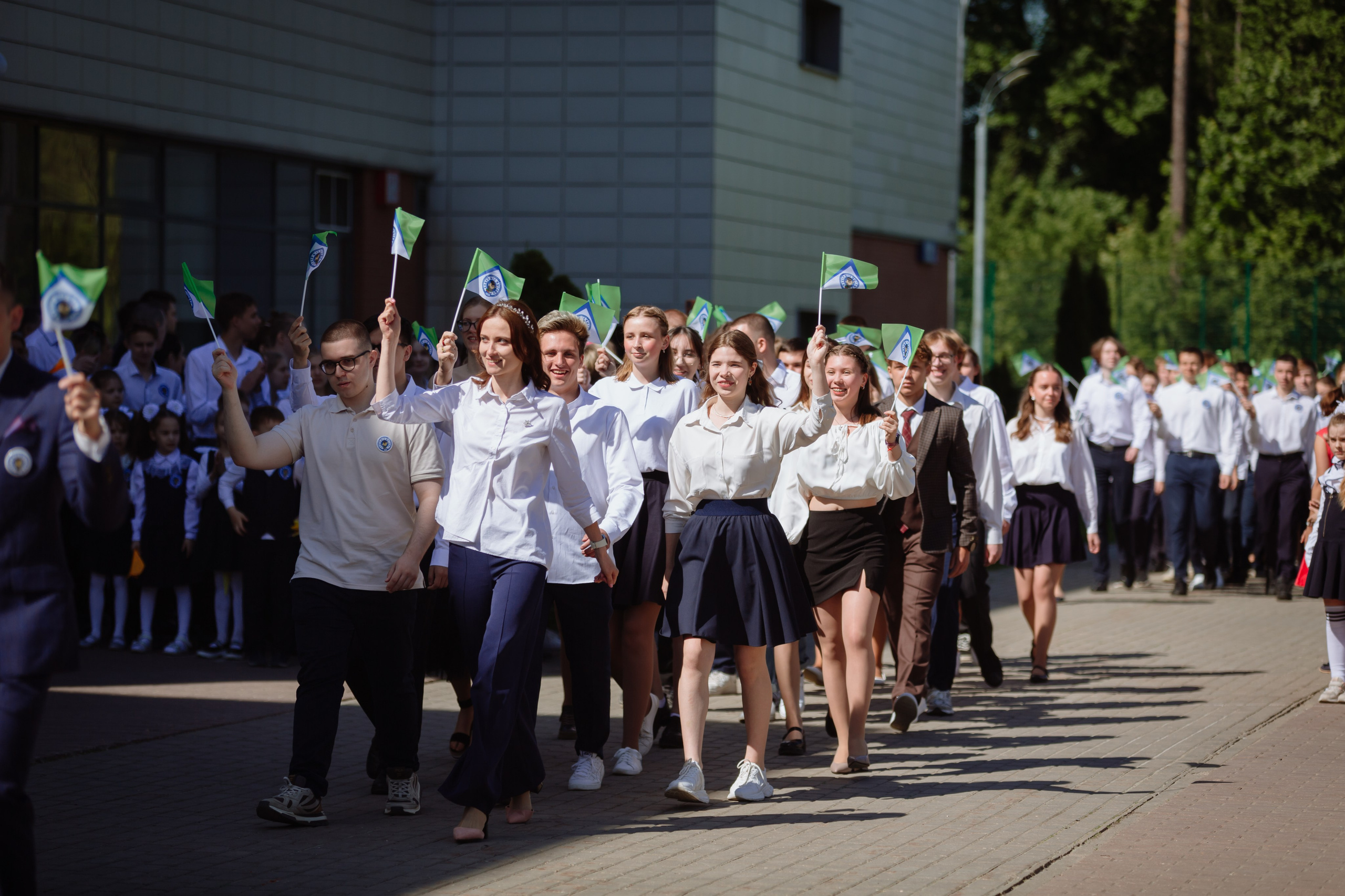 Последний звонок 2024 (2 часа фотосъемки). Профессиональный фотограф Надежда Антонова
