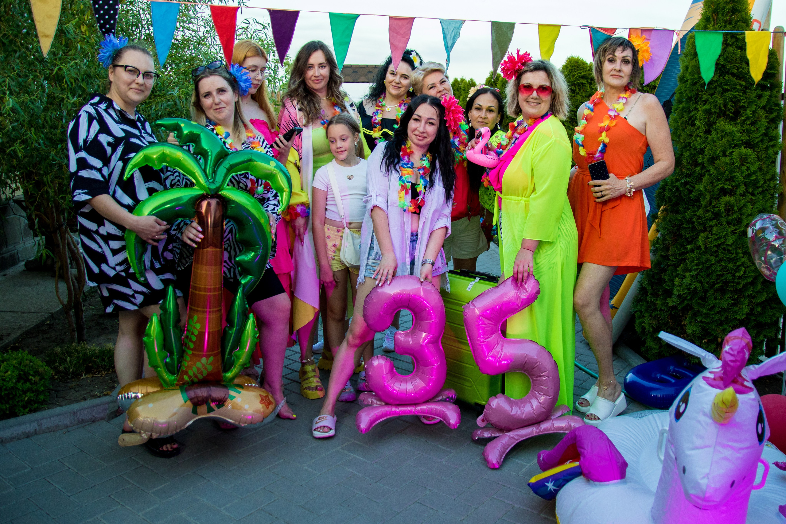 Тематические вечеринки с ведущей Мариной Гребенниковой. Организатор праздников. Ведущая Марина Гребенникова