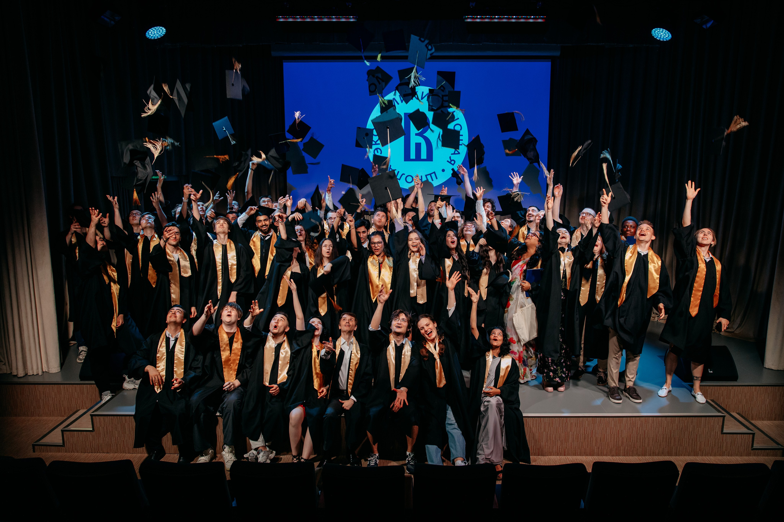 Вручение дипломов. Фото и видео съемка. Андрей Ионов