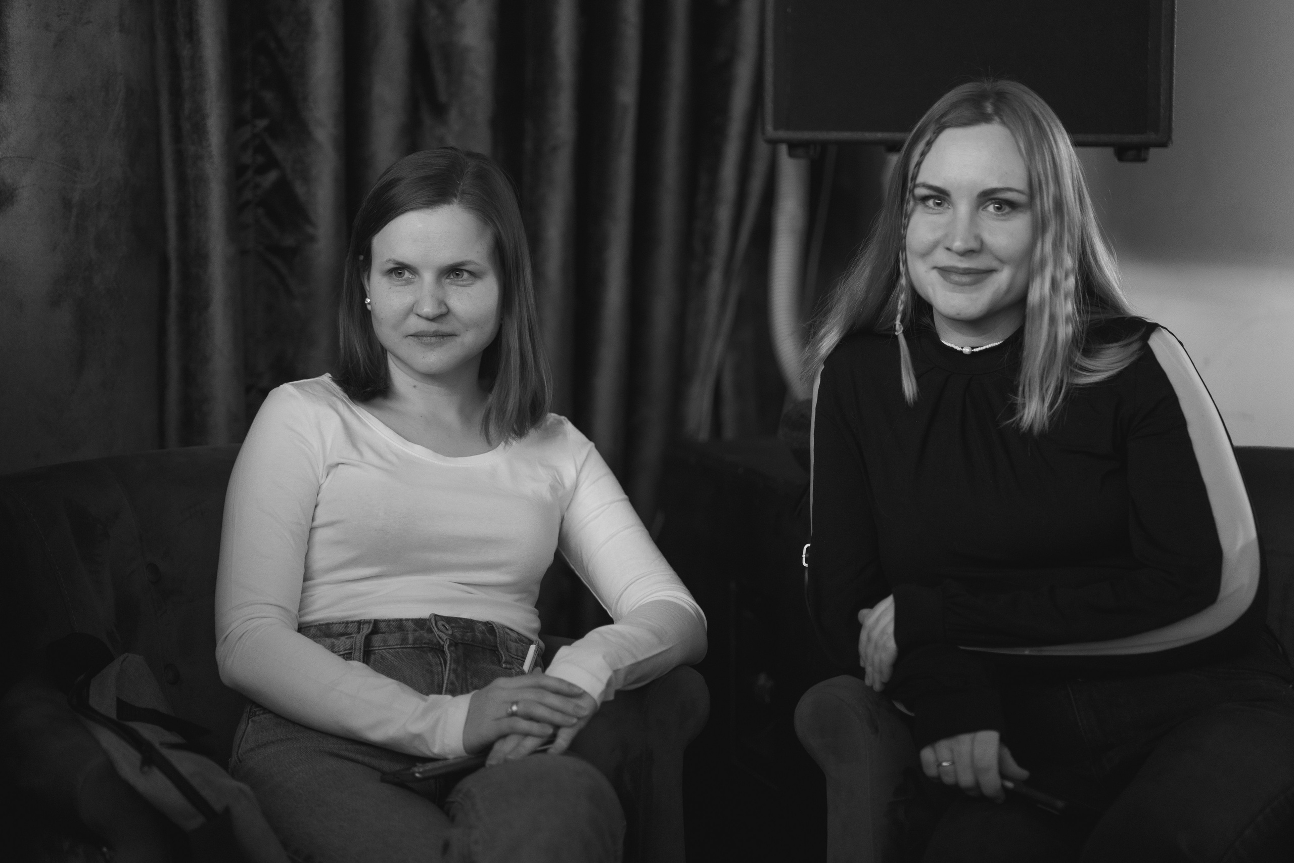 Презентация поэтического сборника. Творческие фотосессии в Москве. Фотоальбом лидера группы ЯЛО