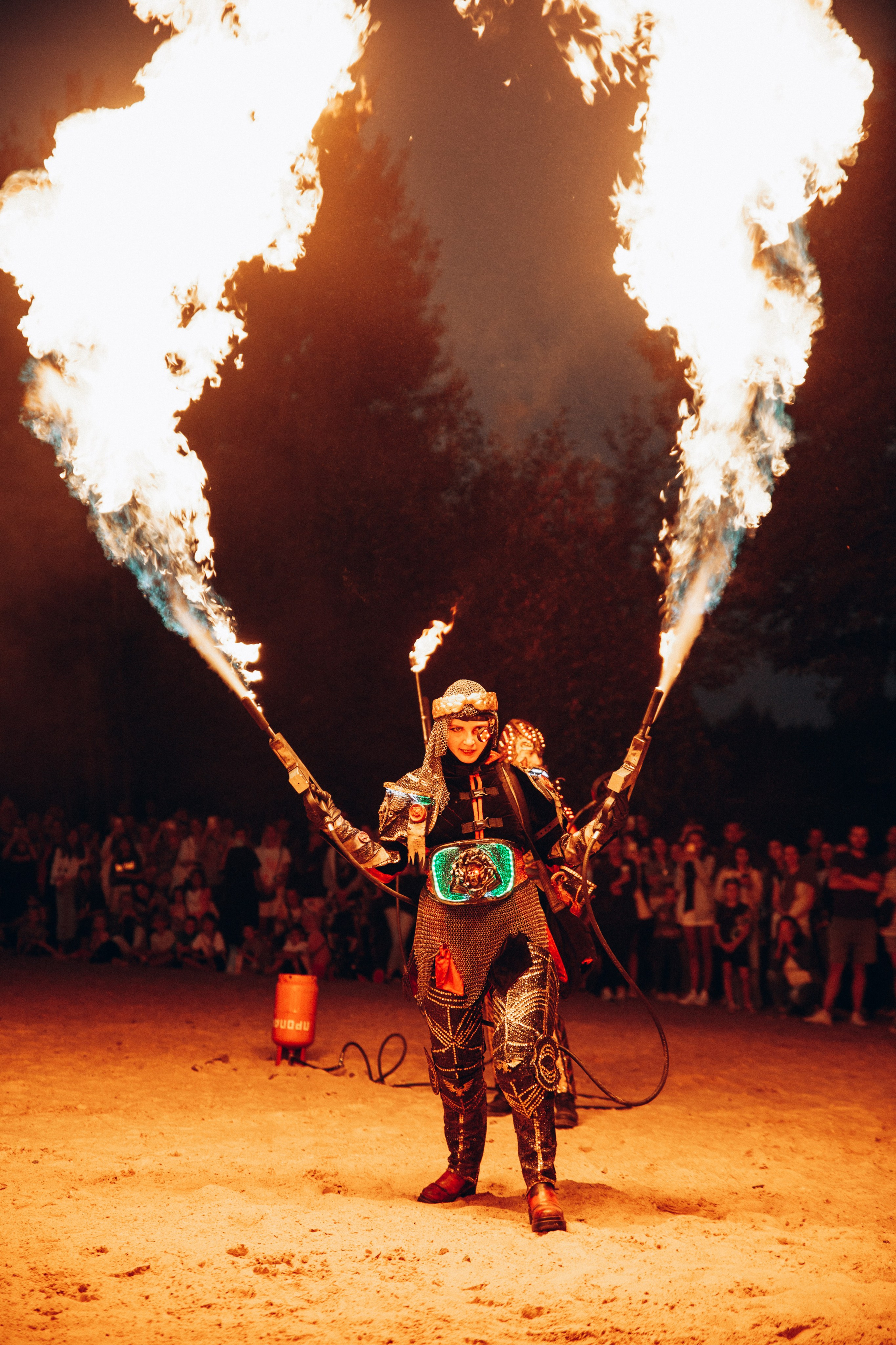 Fire шоу. Репортажный и детский фотограф в Минске