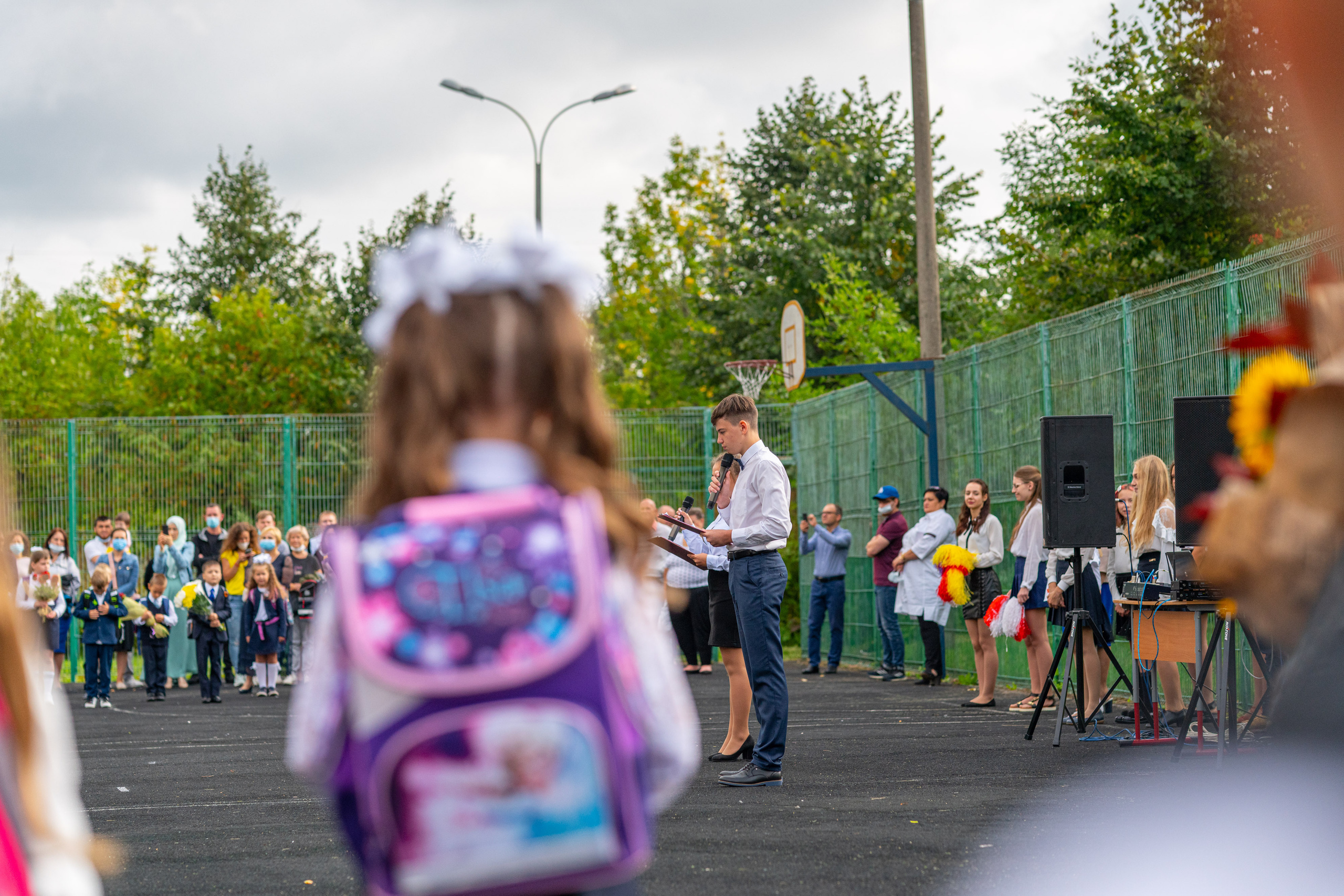 Первый раз в Первый Класс или здравствуй школа — Алиса. Фотограф — видеограф в Москве Дмитрий Менделеев