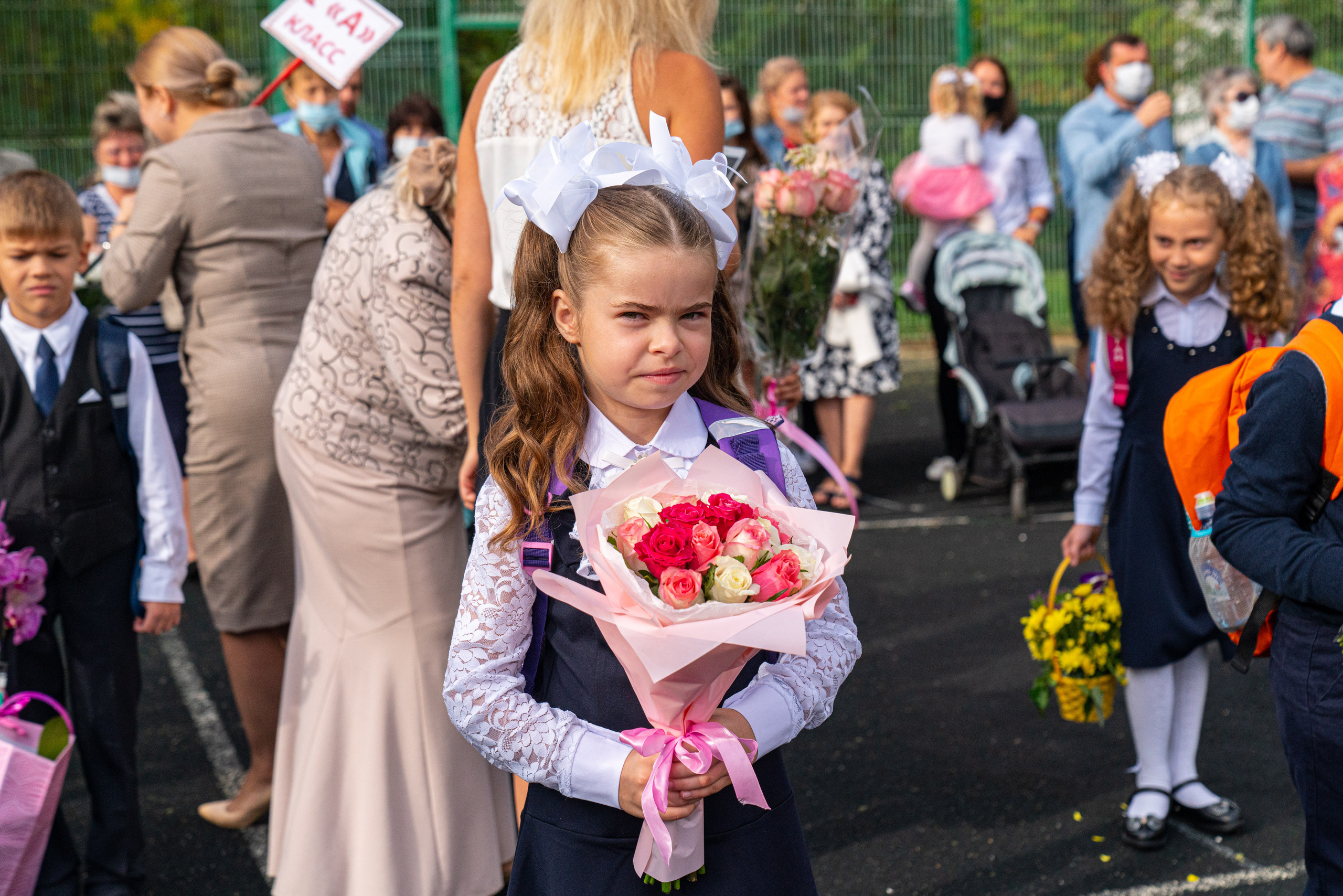 Первый раз в Первый Класс или здравствуй школа — Алиса. Фотограф — видеограф в Москве Дмитрий Менделеев