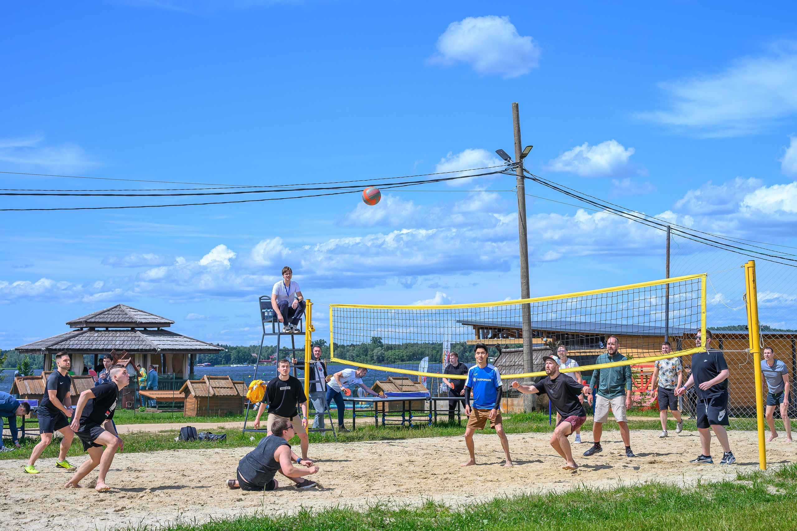 Фотосъемка спортивных соревнований в Москве с профессиональным репортажным фотографом. Обработка фото без фильтров, живые фото. 