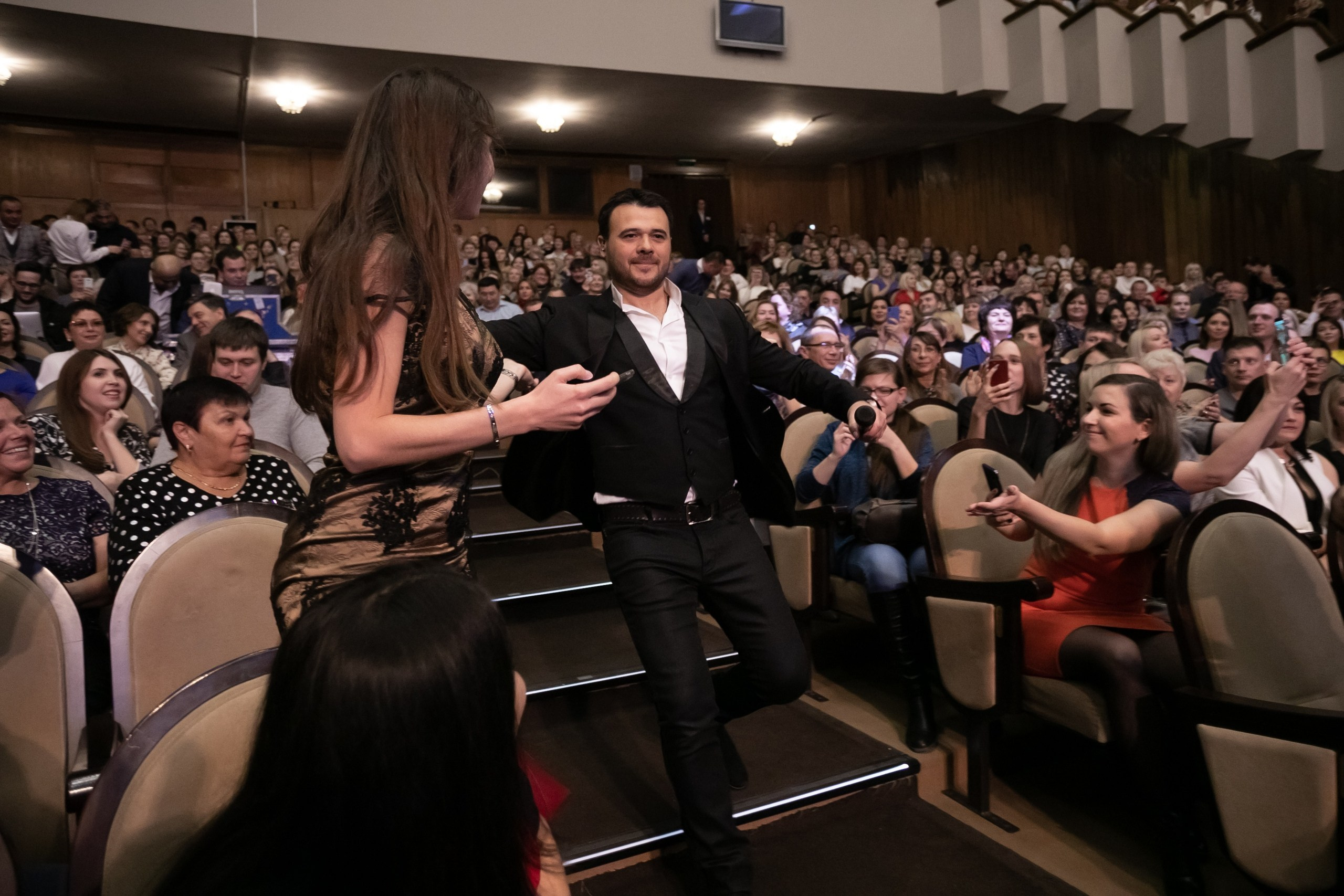 Emin @ Театр оперы и балета имени Хворостовского. Репортажный фотограф Максим Полянский. Москва, Санкт-Петербург, Красноярск