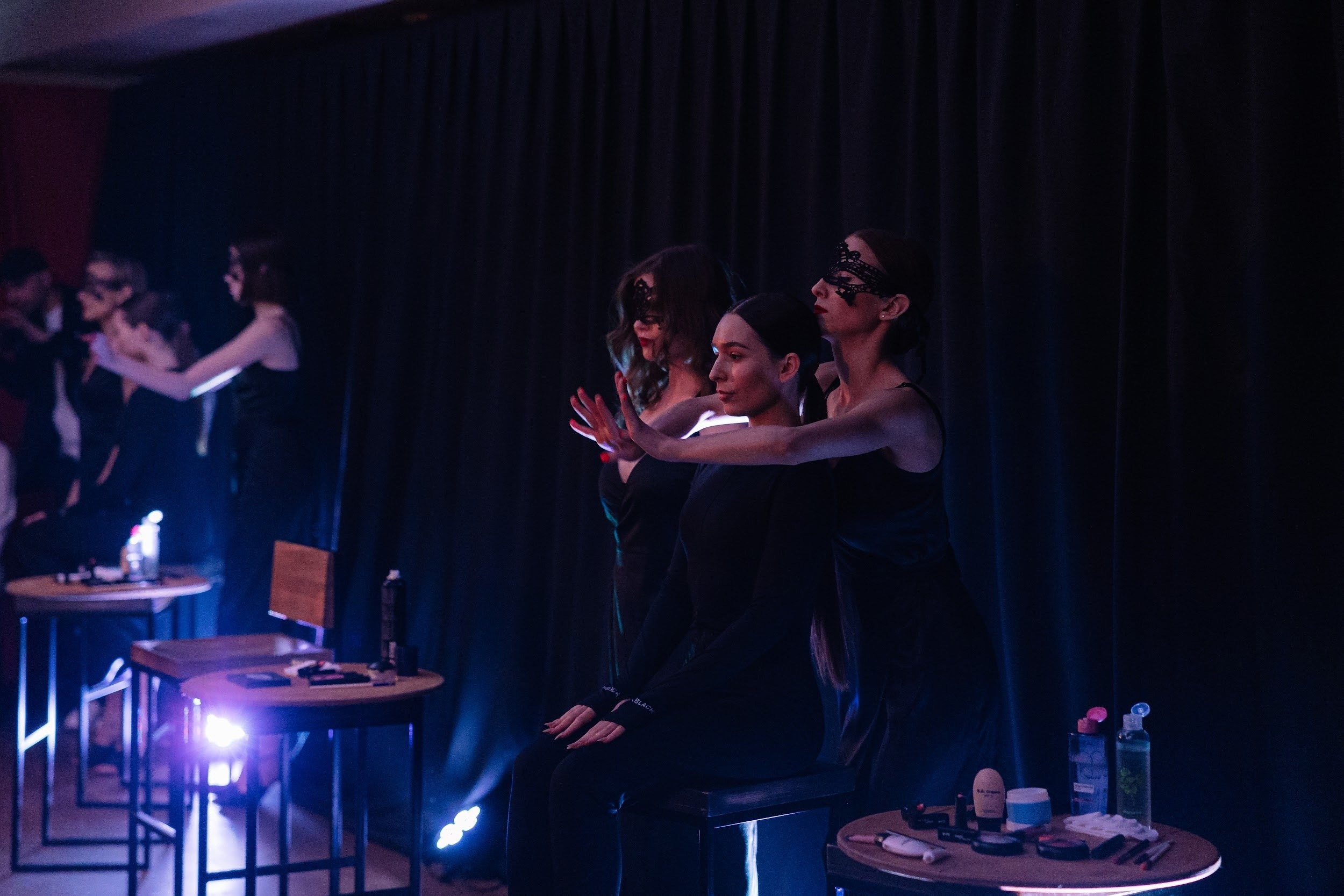 Выставка-спектакль «ХХ» от Natalich Show. Дом Шрёдера