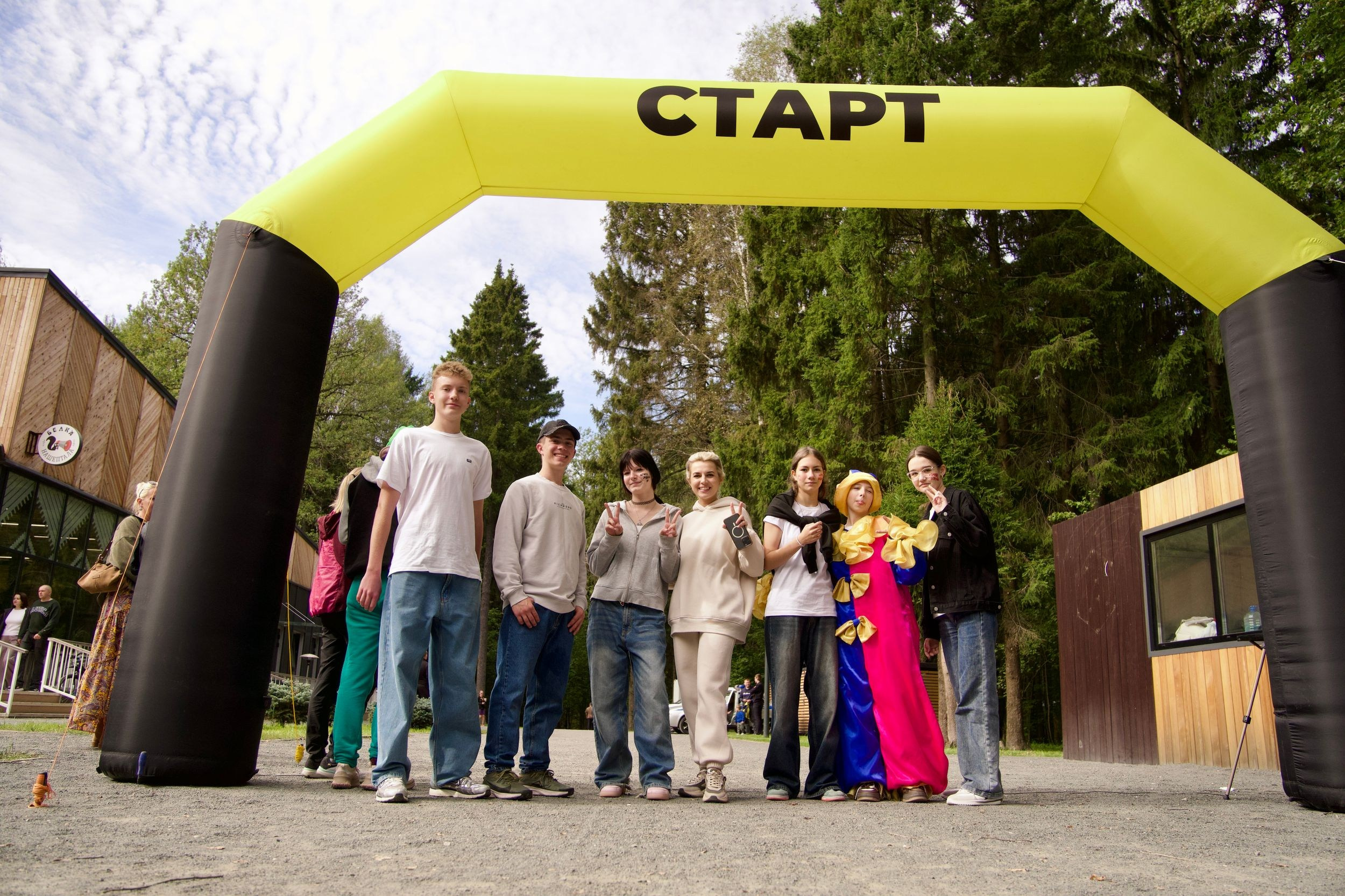 Забег в парке «Дубки». Кафе «БЕЛКА НАШЕПТАЛА». Ну оооочень концептуальное кафе