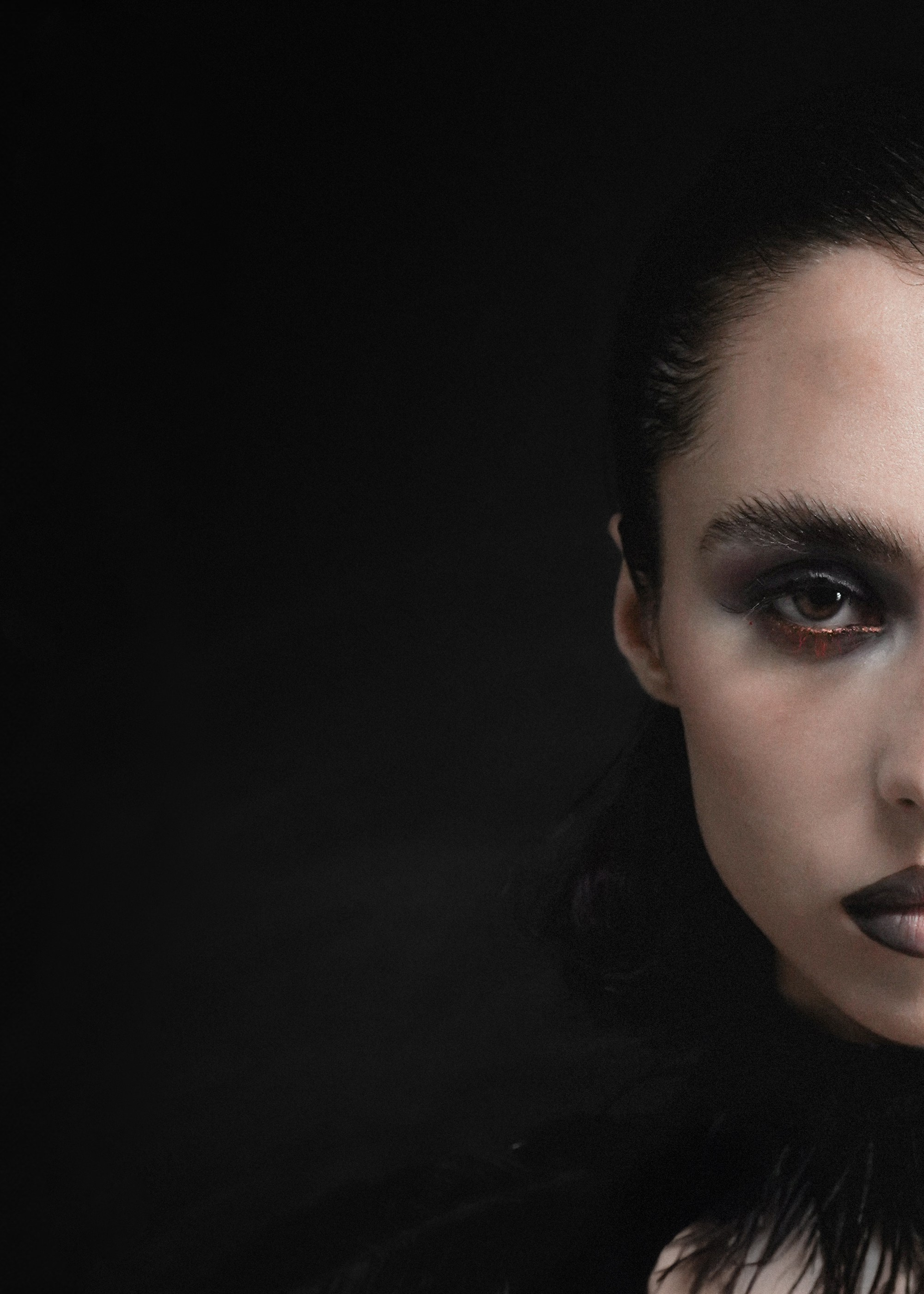 NEVERMORE. Коммерческий и fashion-фотограф в Санкт-Петербурге Олеся Поле