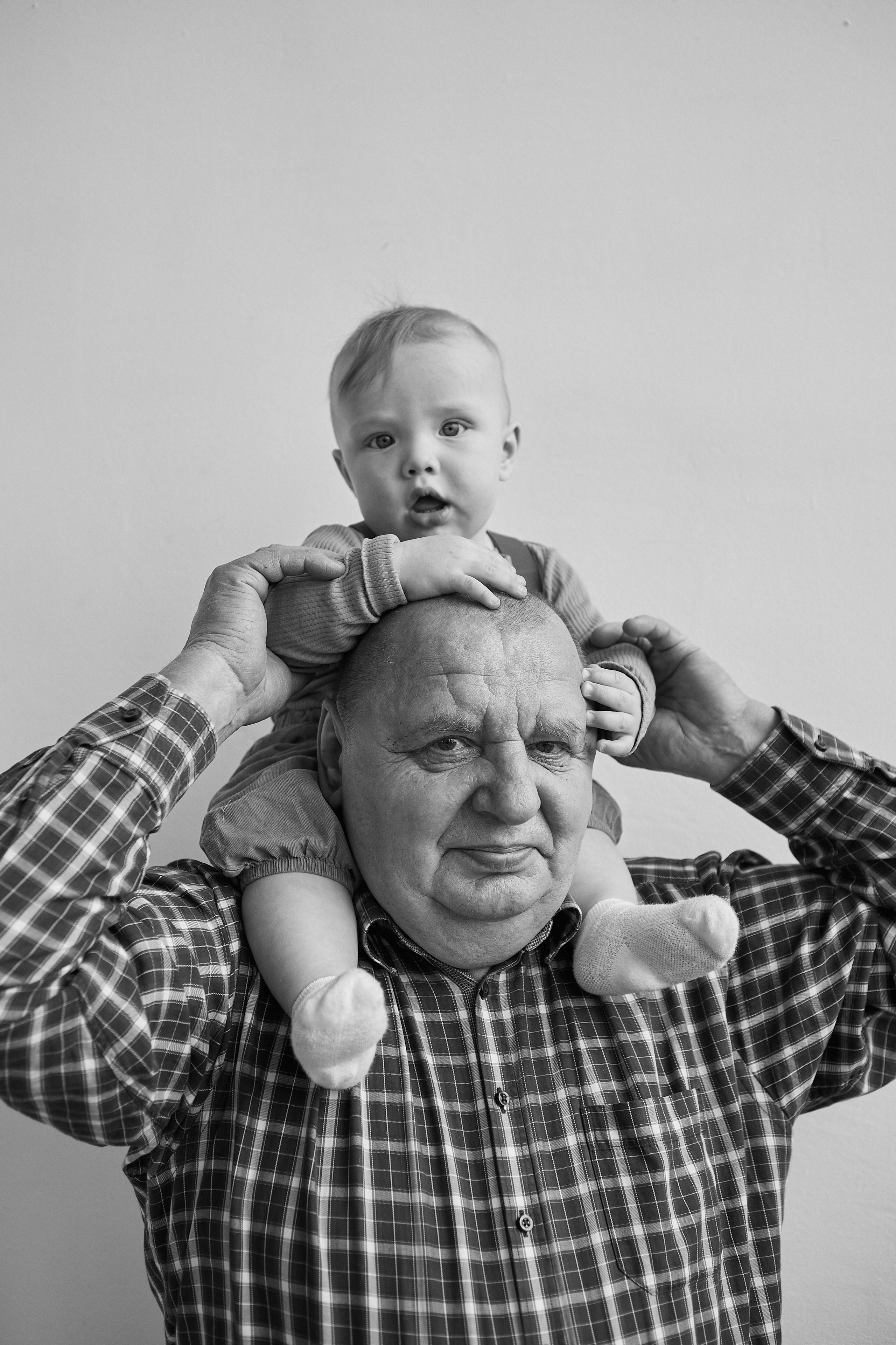 Осторожно! Много любви и объятий!. Детский, семейный и школьный фотограф Смоленск Москва Влад Старов