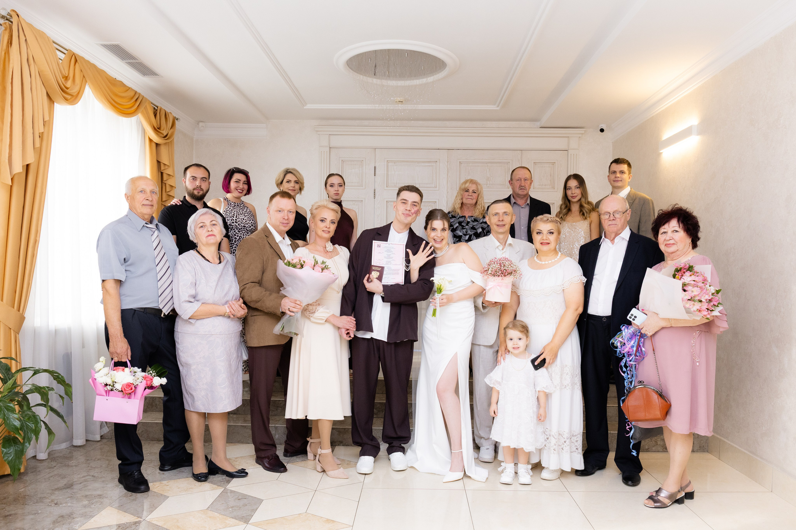 L | V. Свадебный и портретный фотограф в Новосибирске Любовь Исакова