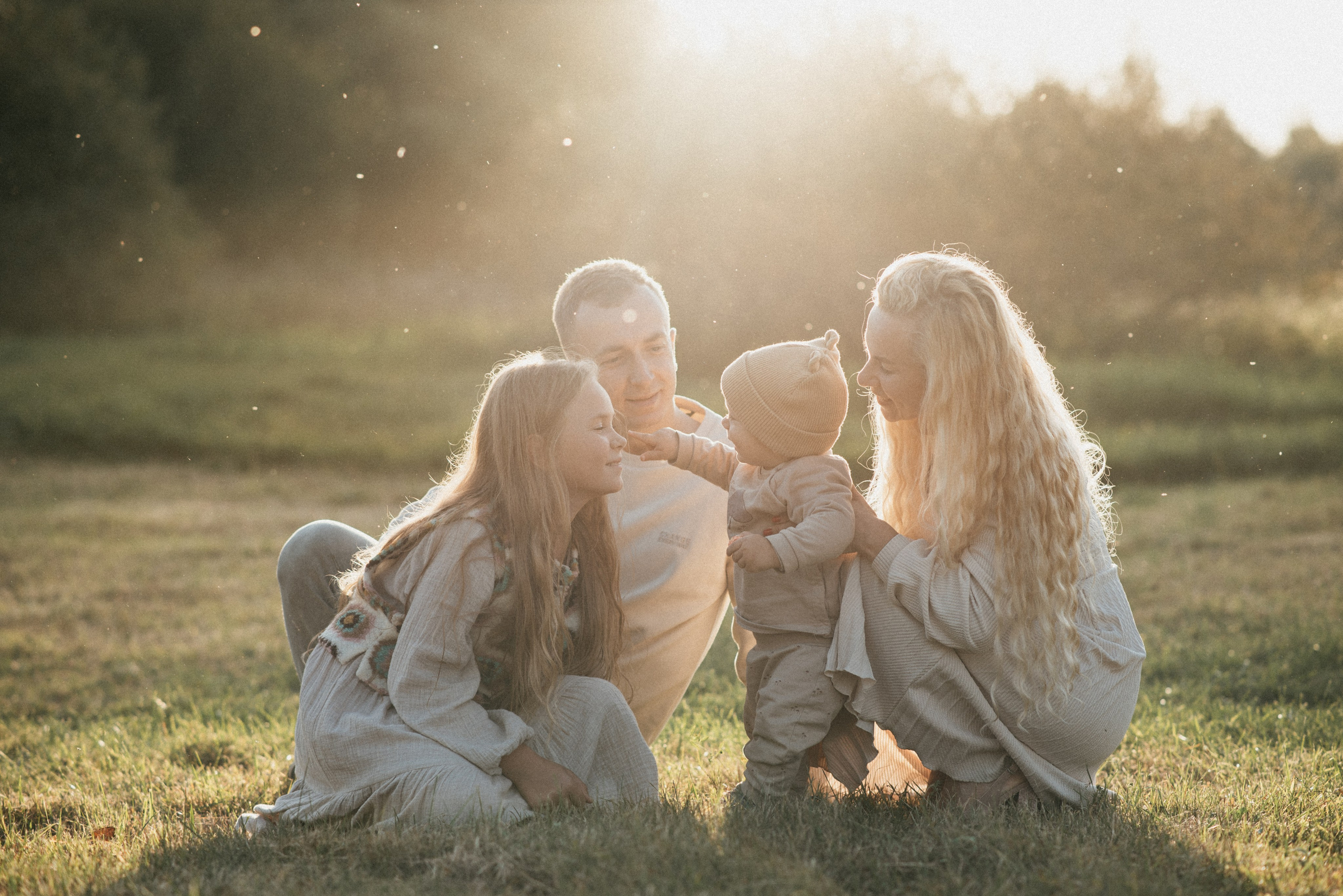 Света, Саша, Алиса и Ян. Семейный фотограф в Клину и Москве Елена Храпунова