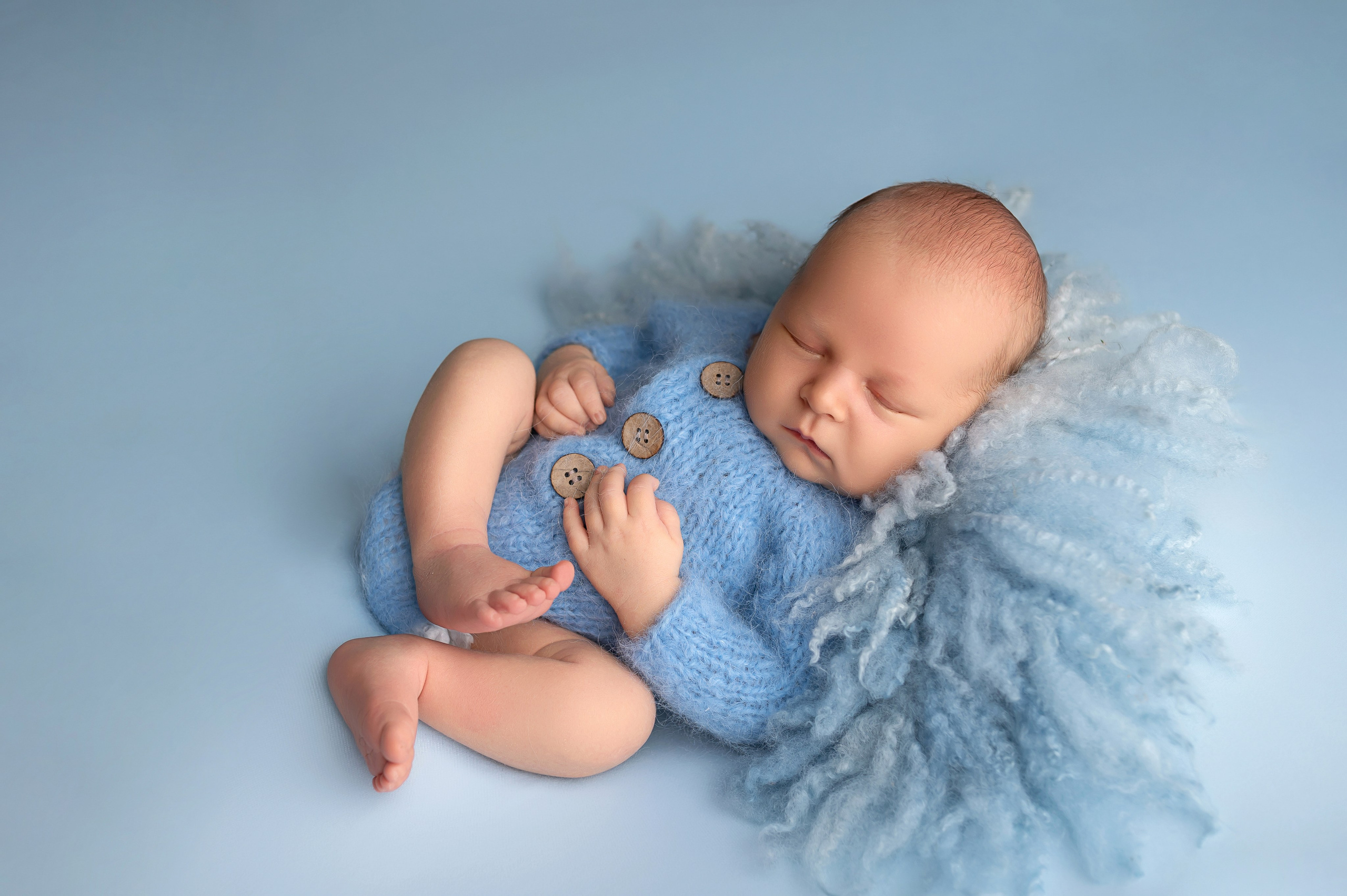 Новорождённые мальчики. Детский фотограф новорождённых в Минске Боровик Екатерина