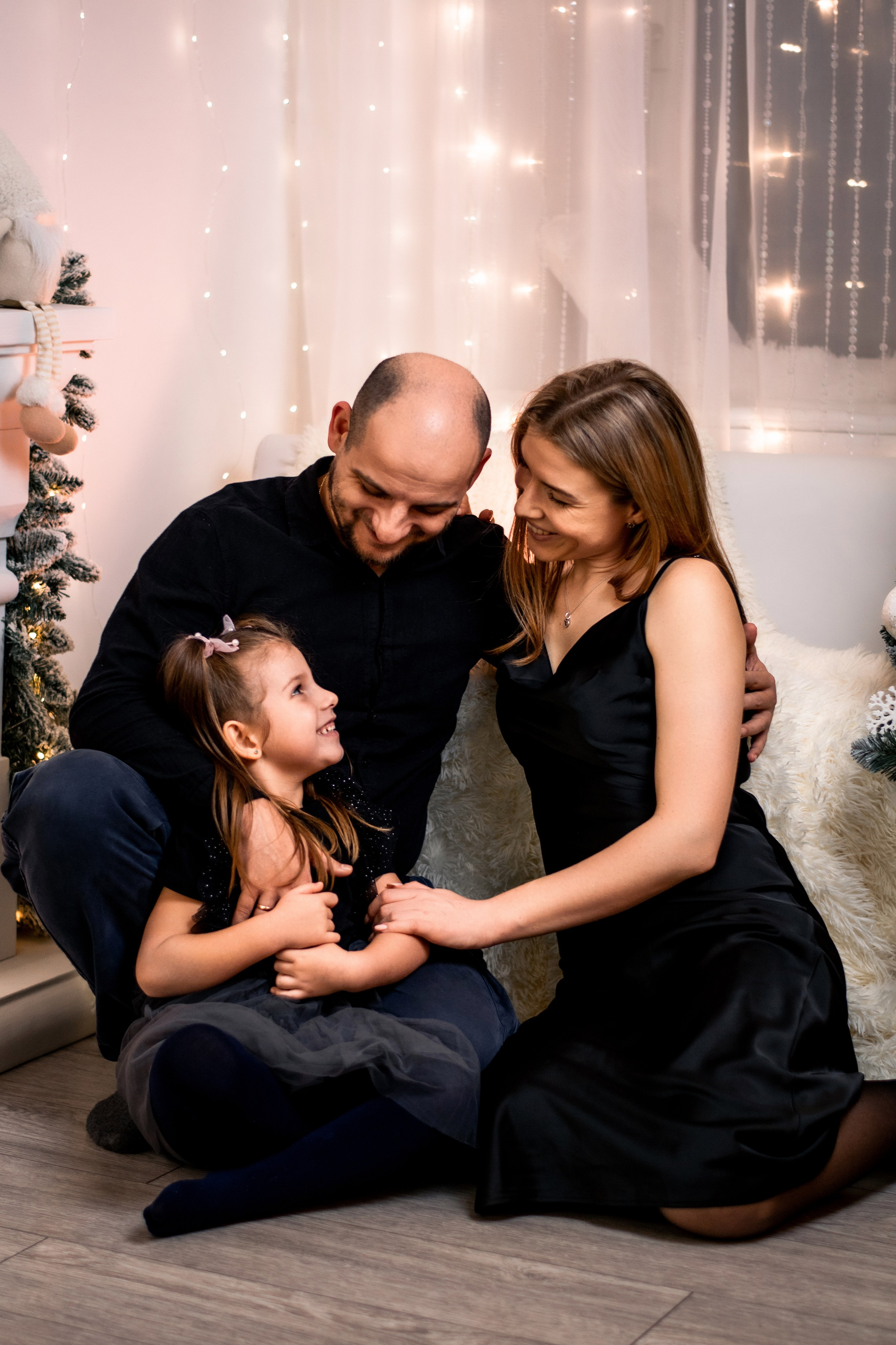 Семейная новогодняя фотосессия. Семейный фотограф в Озёрах и Коломне