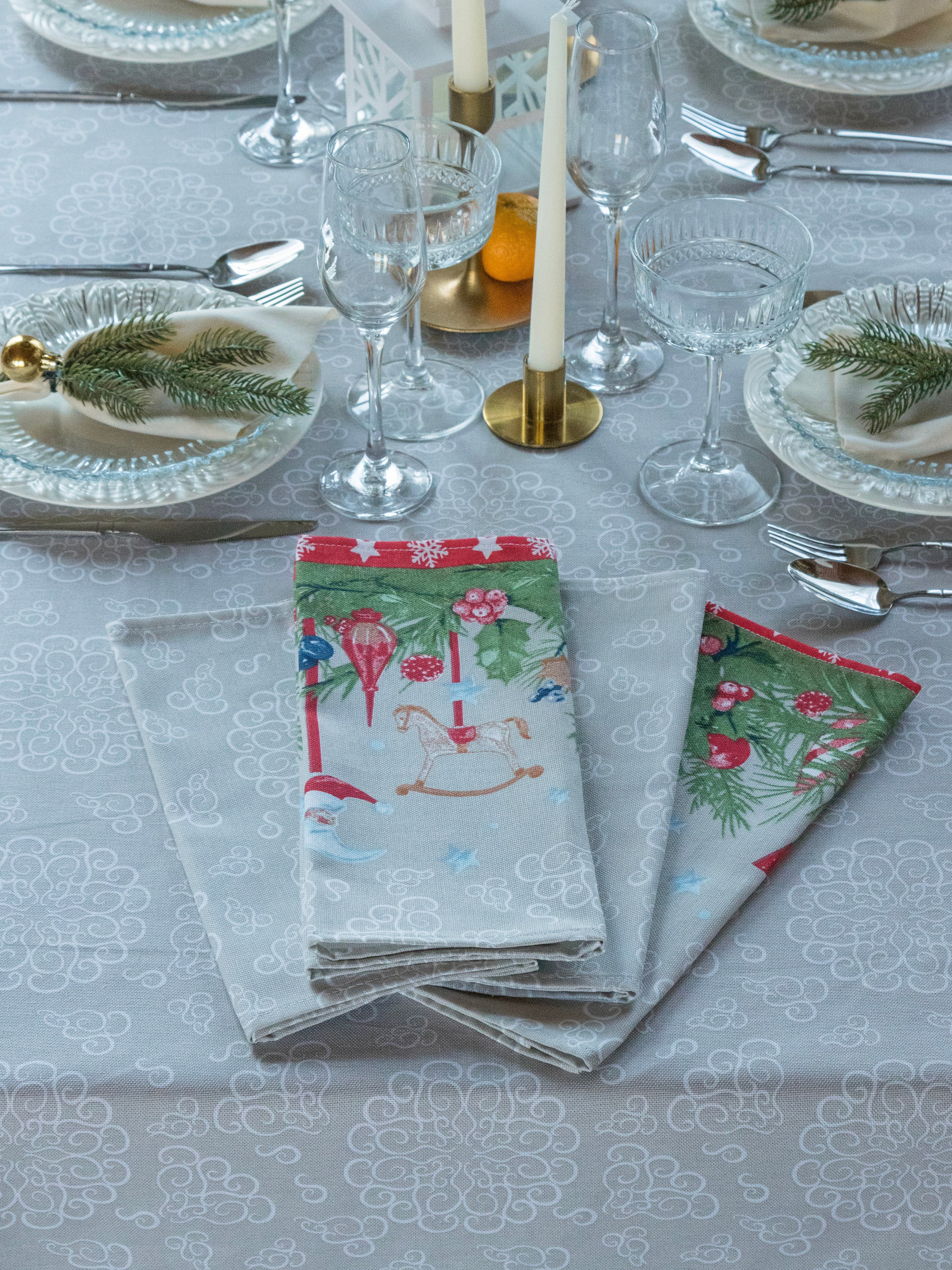 Скатерть новогодняя. Фотостудия для Wildberries Ozon