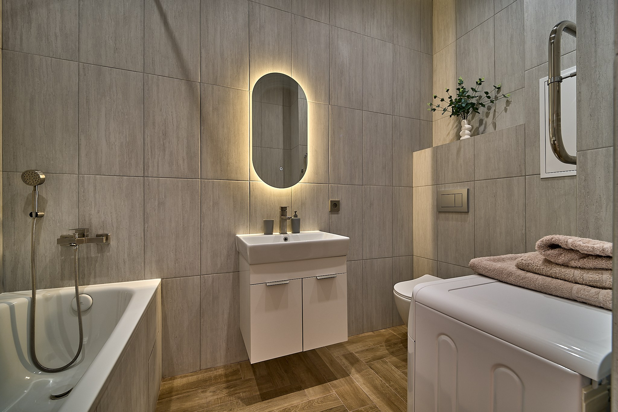 «Евро-двушка» на продажу. Заказчик АН «Самолёт+». Главная