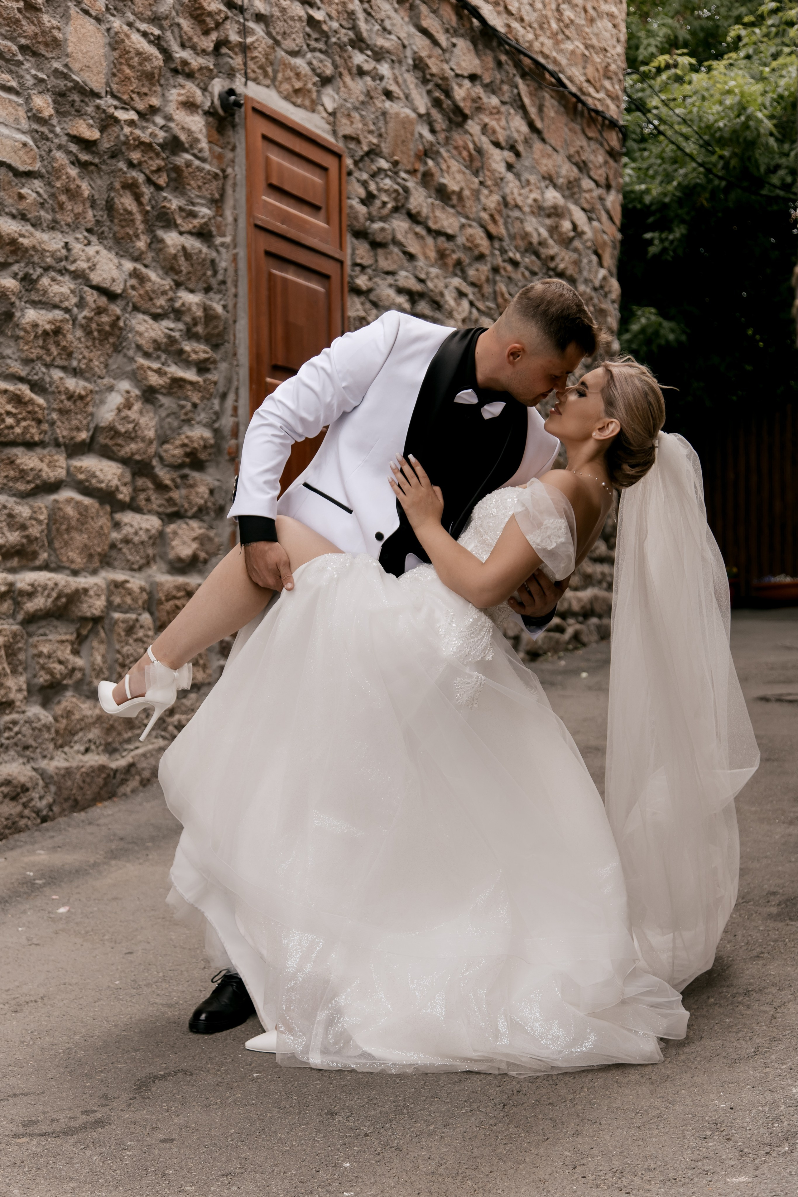 Тимур и Валерия. Свадебный фотограф Челябинск