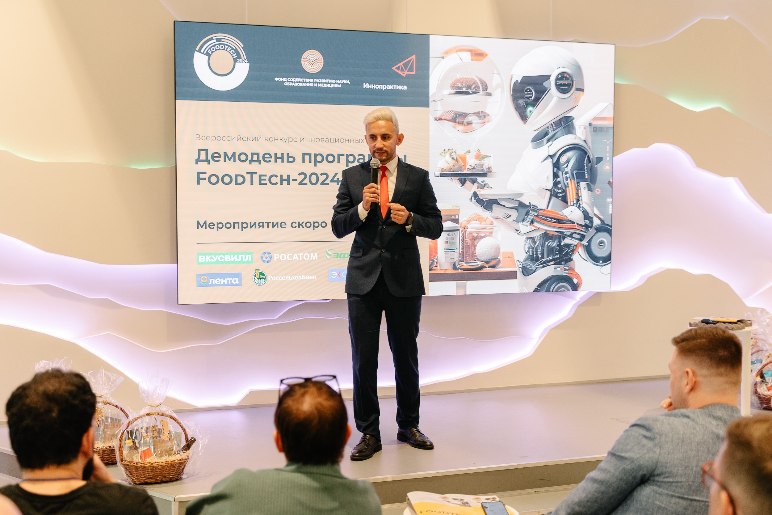 Фотограф Москва и Московская область. Фотосъёмка, видеосъемка массовых мероприятий, reels