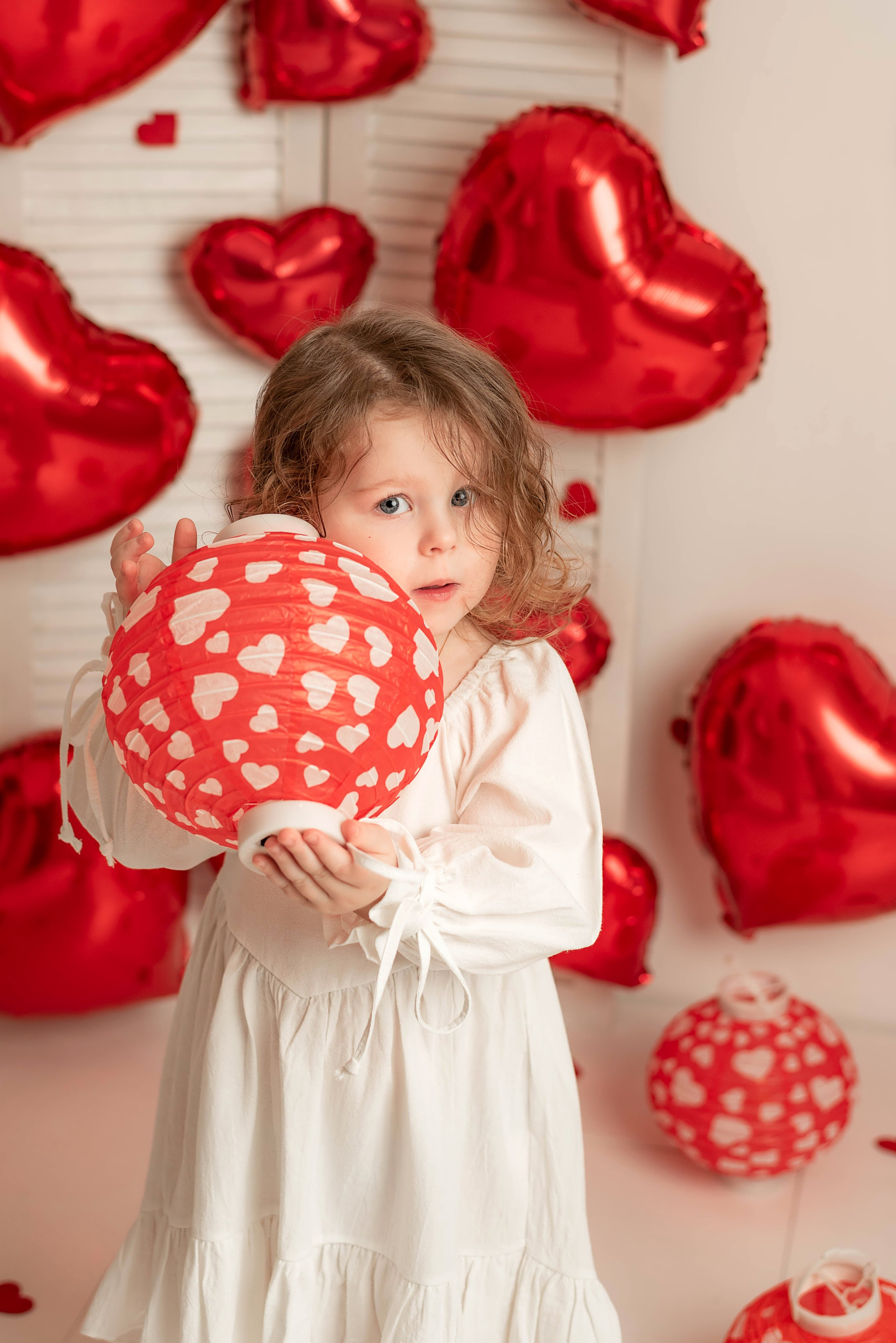 Алиса — сердечки. Семейный и детский фотограф Наталья Горда