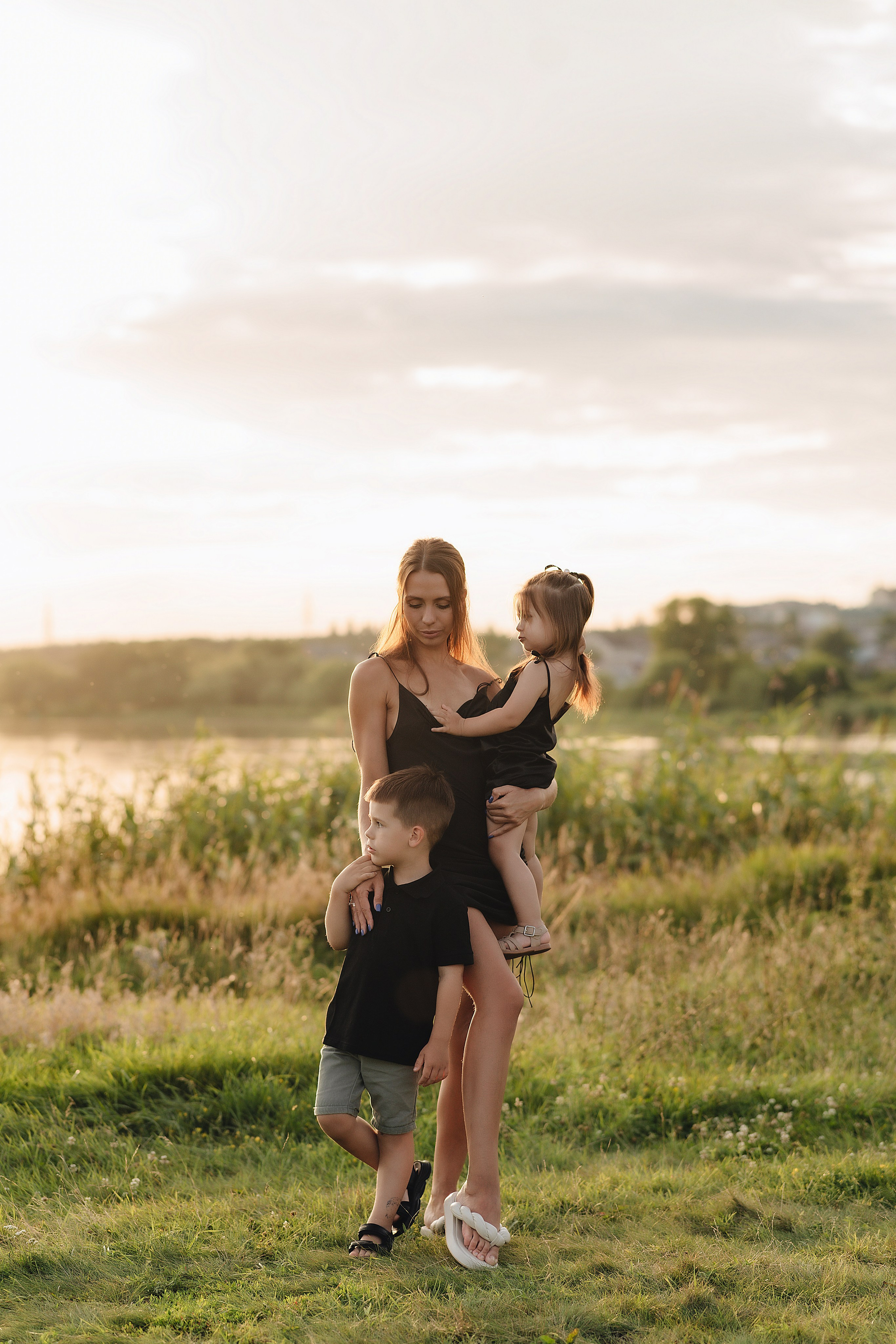 Юлия, Арина и Артём. Фотограф Карина Шмулёва. Воронеж и область