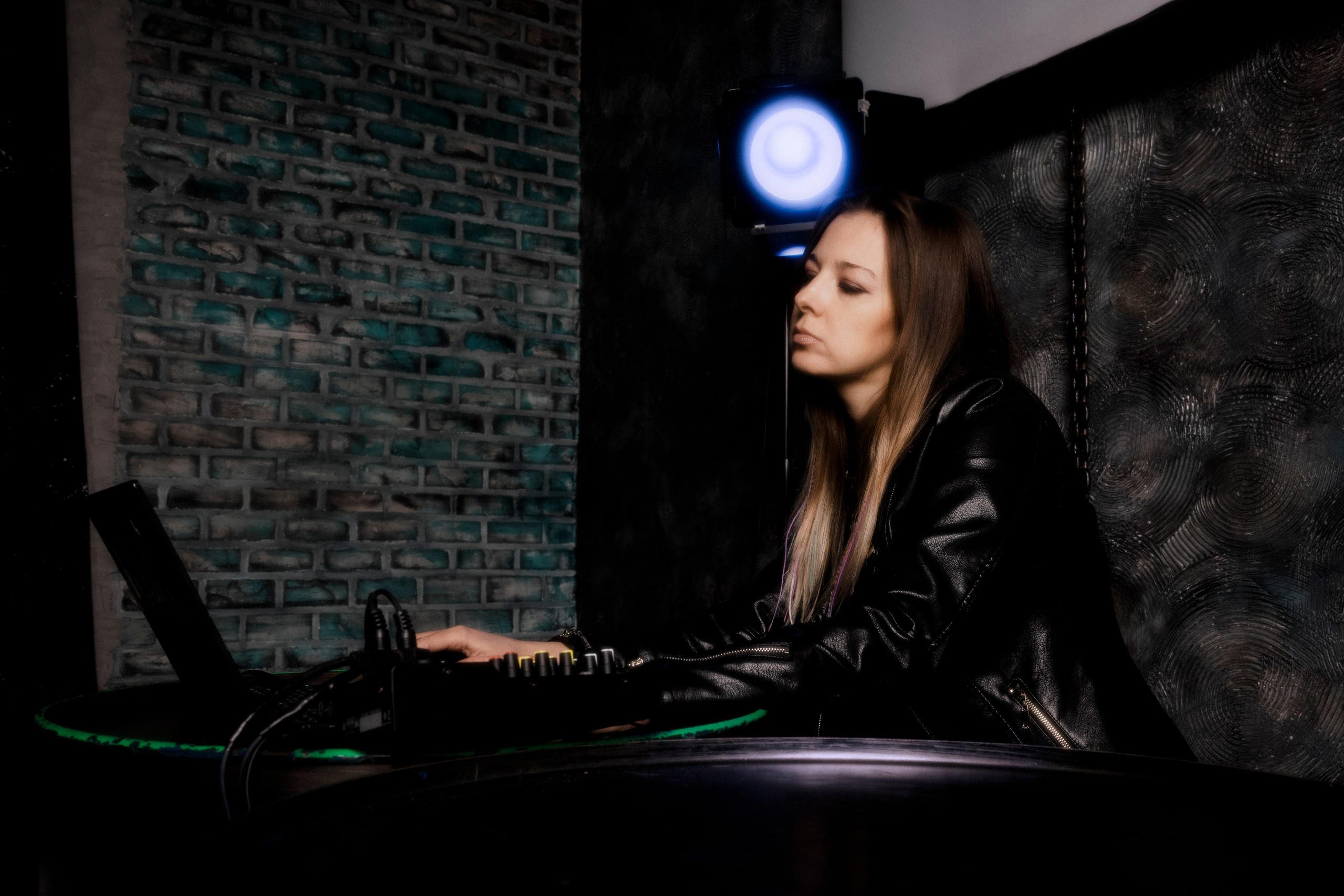 Креативная фотосессия для девушки в студии г. Тула. Фотограф в Туле — Борисов Николай