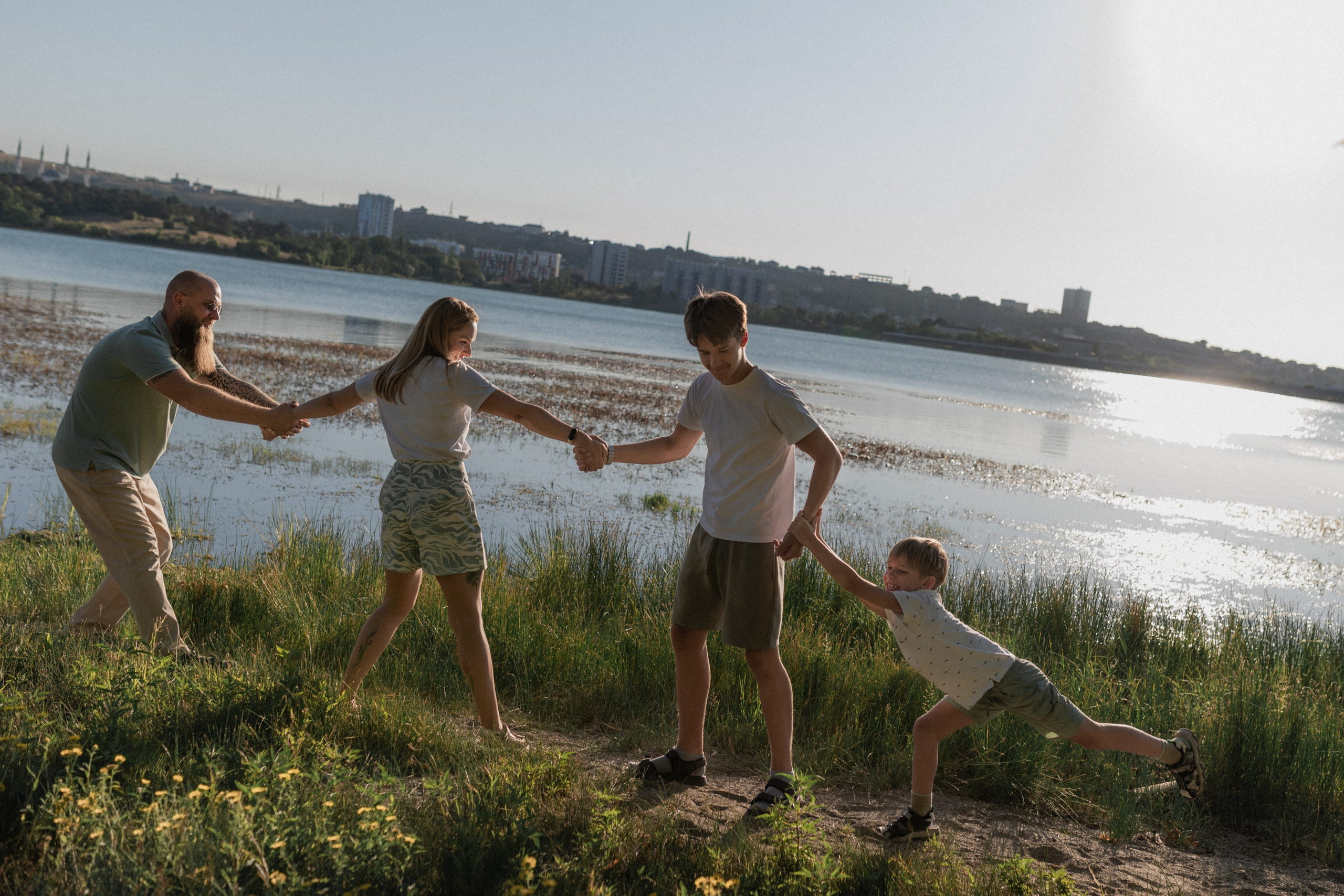 «Давай запустим самолетики?». Фотограф в городе Симферополе — Карина Пограничная