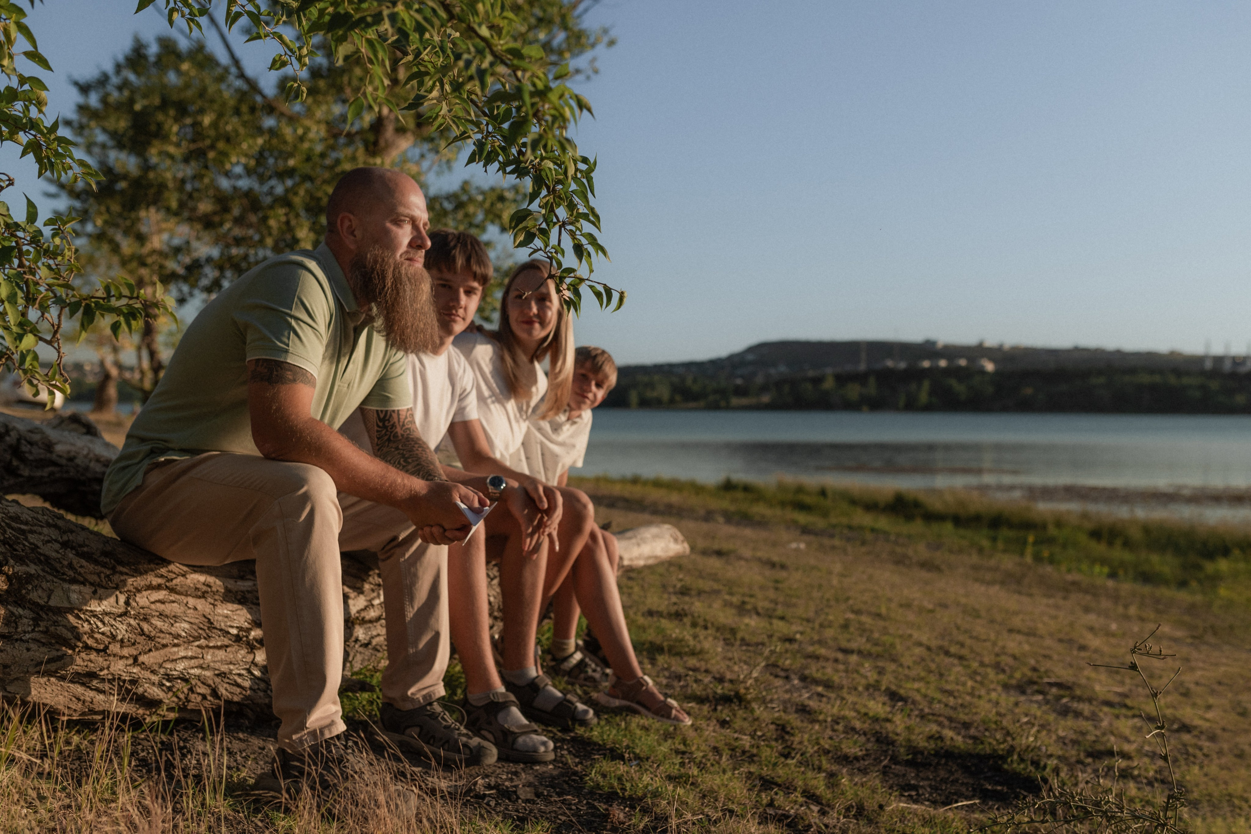 «Давай запустим самолетики?». Фотограф в городе Симферополе — Карина Пограничная