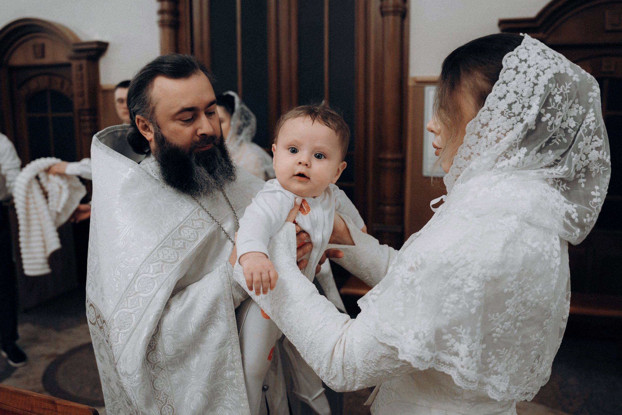 Фотосъемка крещения в Благовещенском соборе. Свадебный и репортажный фотограф в Воронеже Роман Янко