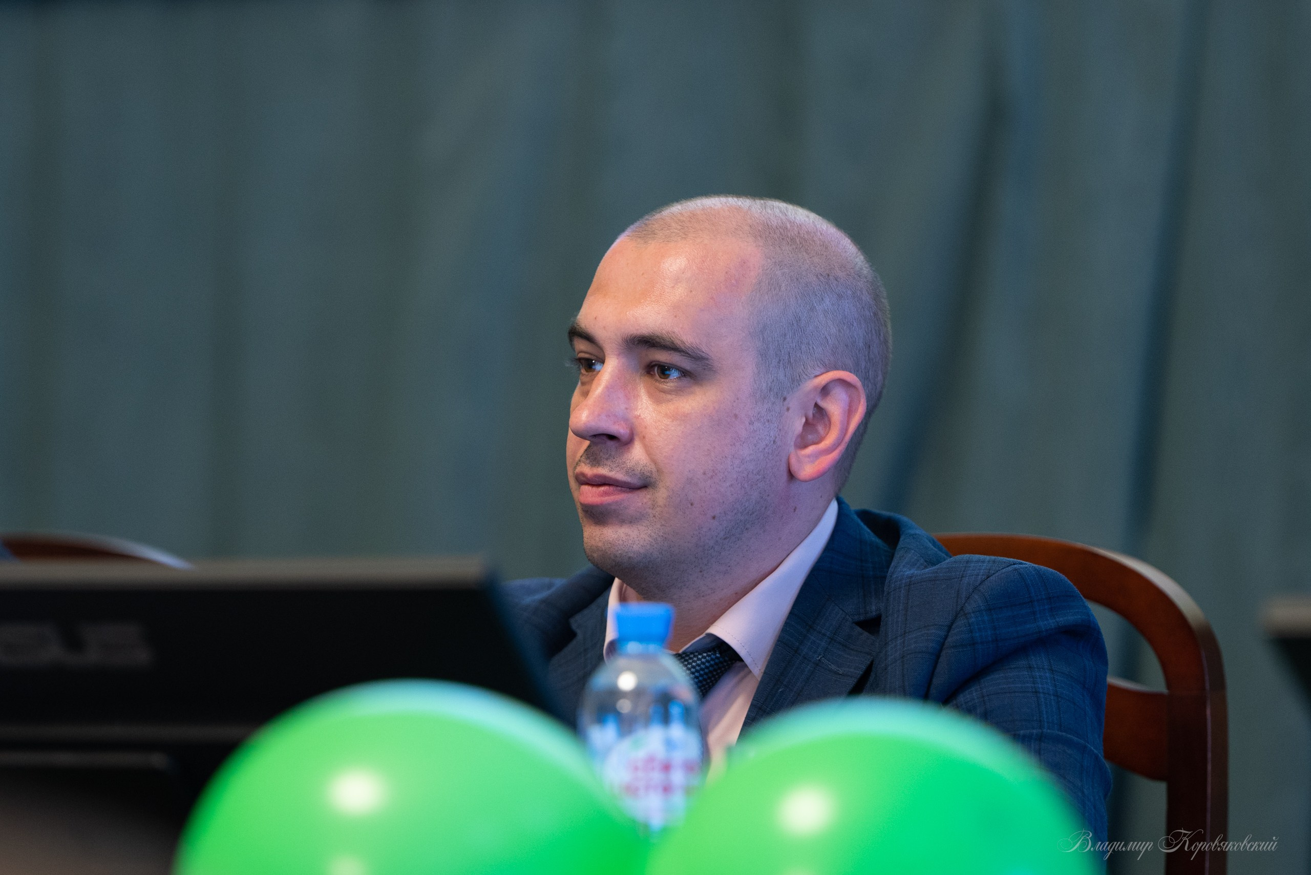 Вручение дипломов факультета УПЛ. Фотограф Владимир Коровяковский