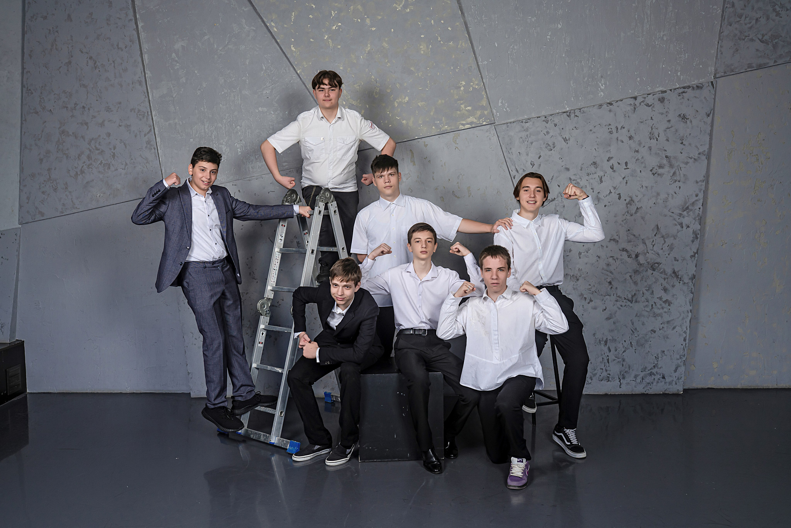 ФОТОКНИГИ ДЛЯ ШКОЛЫ, ВЫПУСКНЫЕ ФОТОКНИГИ В РОСТОВЕ, АЛЬБОМЫ. Современные Выпускные Альбомы в Ростове-на-Дону