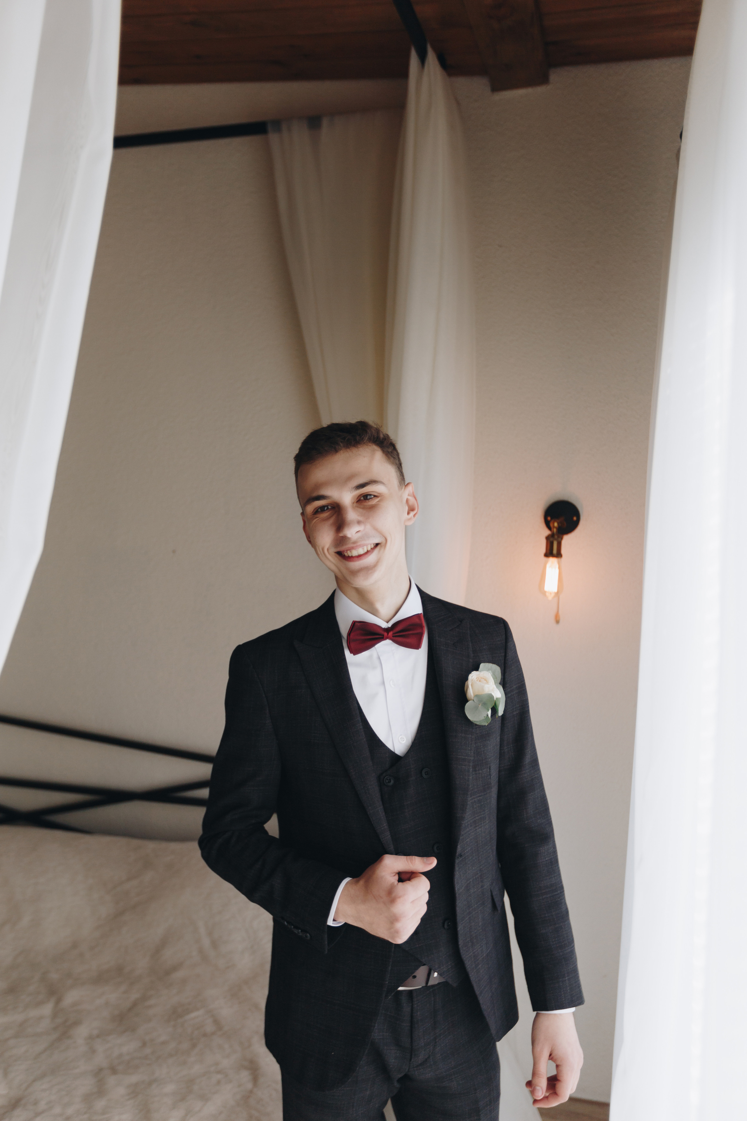 Свадебная фотосъёмка и видеосъёмка в Гомеле в усадьбе Малинки24. Свадебный семейный фотограф и видеограф Гомель Минск Беларусь Европа