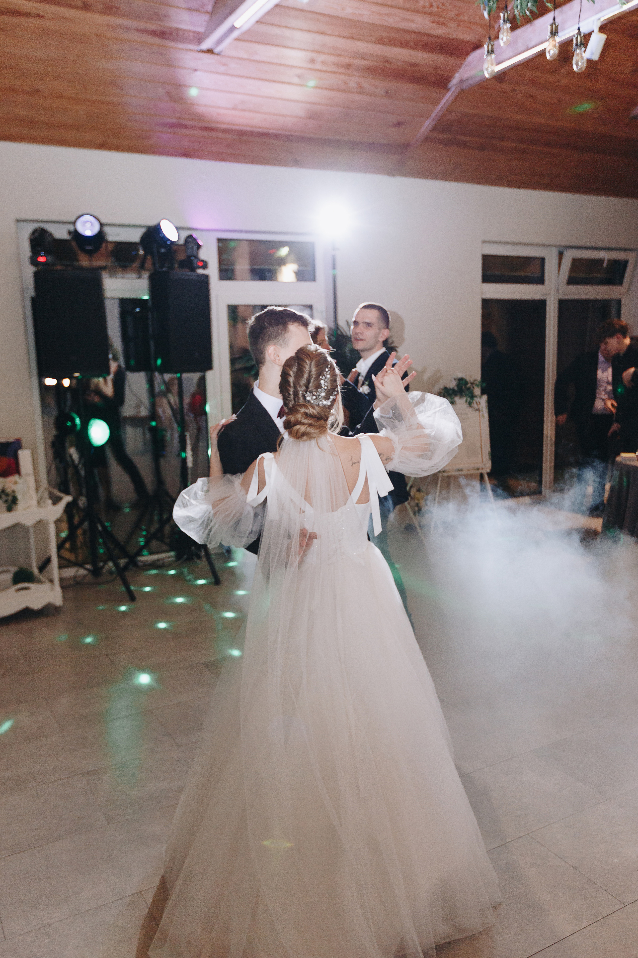 Свадебная фотосъёмка и видеосъёмка в Гомеле в усадьбе Малинки24. Свадебный семейный фотограф и видеограф Гомель Минск Беларусь Европа