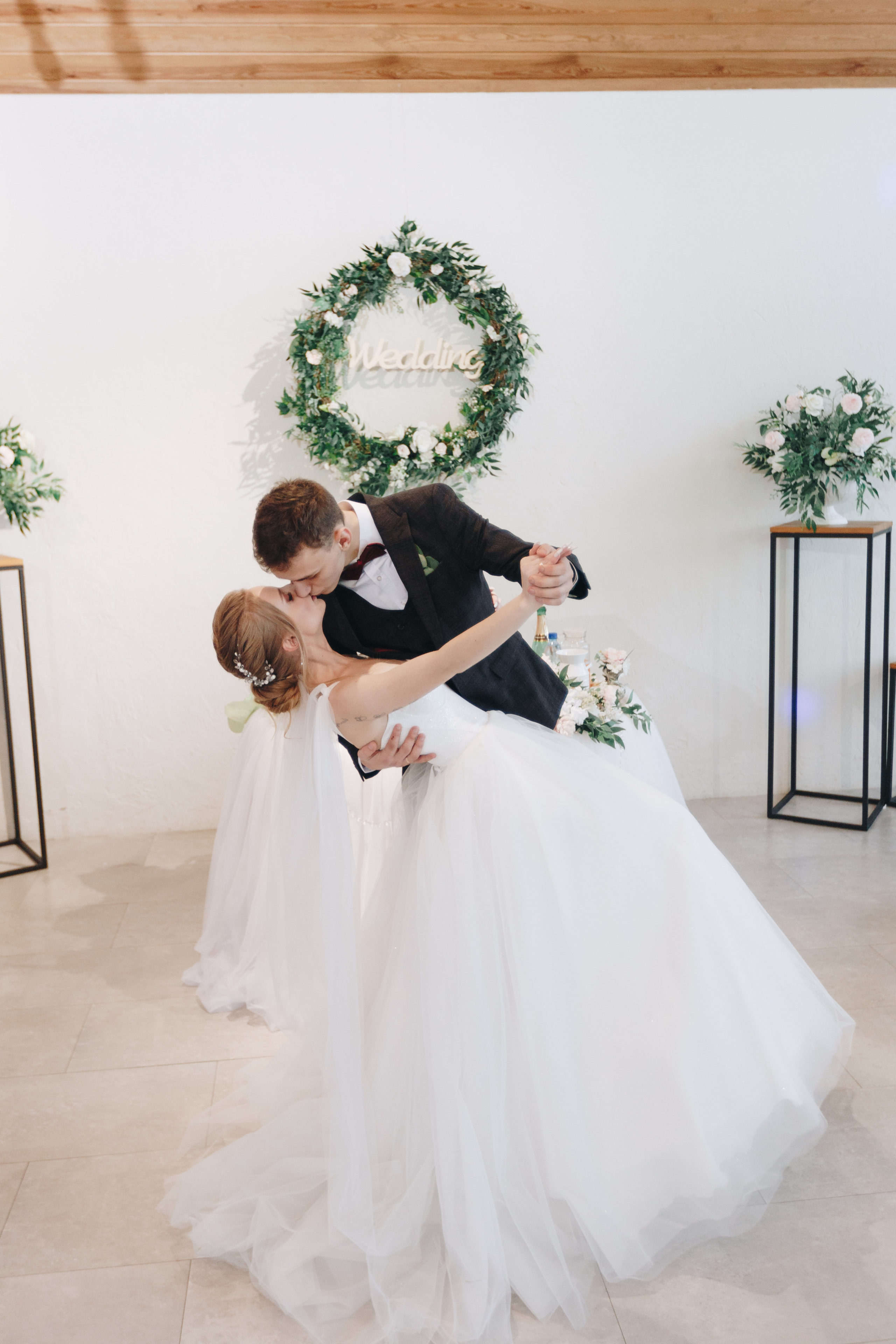 Свадебная фотосъёмка и видеосъёмка в Гомеле в усадьбе Малинки24. Свадебный семейный фотограф и видеограф Гомель Минск Беларусь Европа