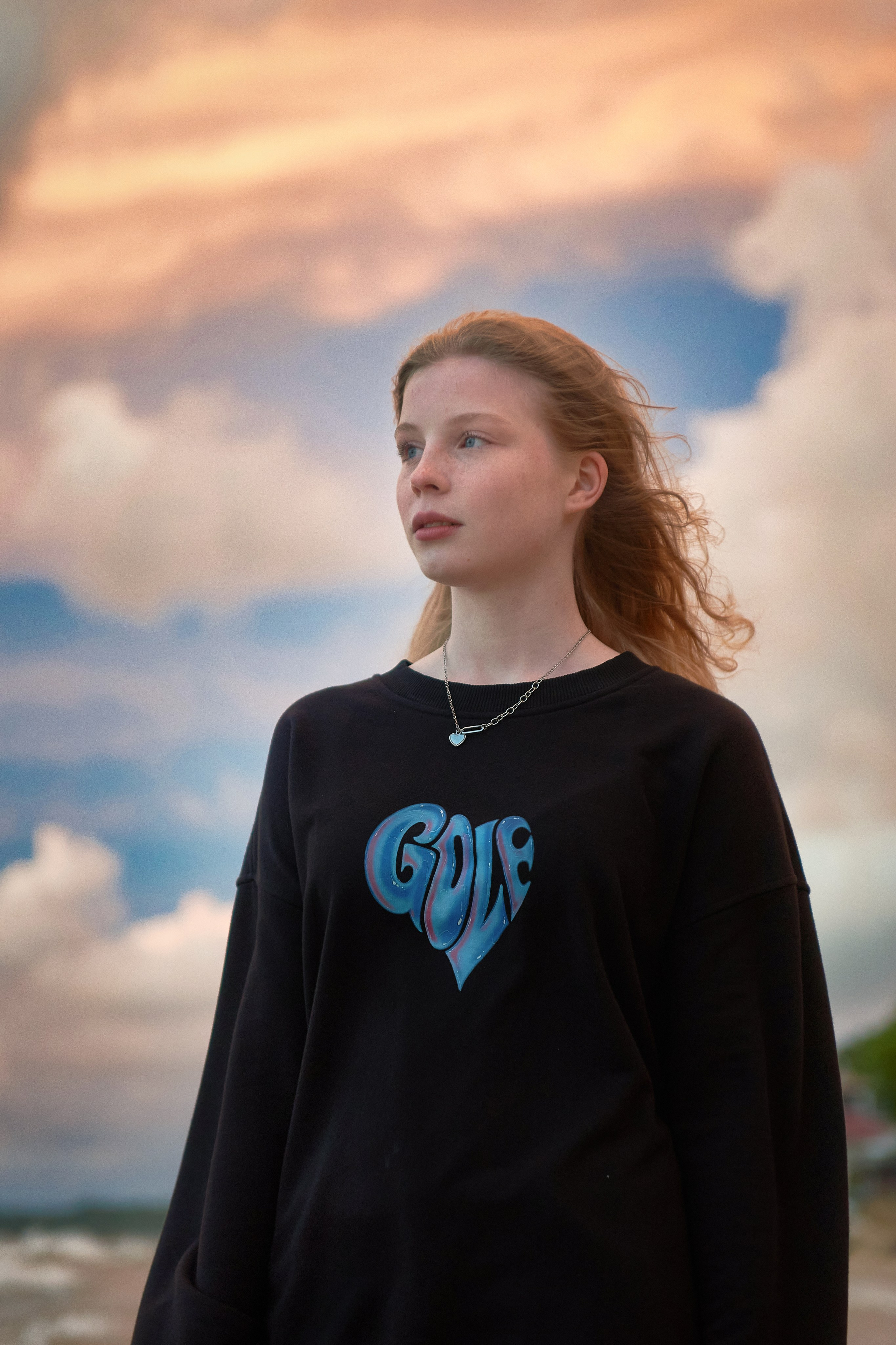 Индивидуальная фотосъёмка на закате. Фотограф Владимир Артамонов