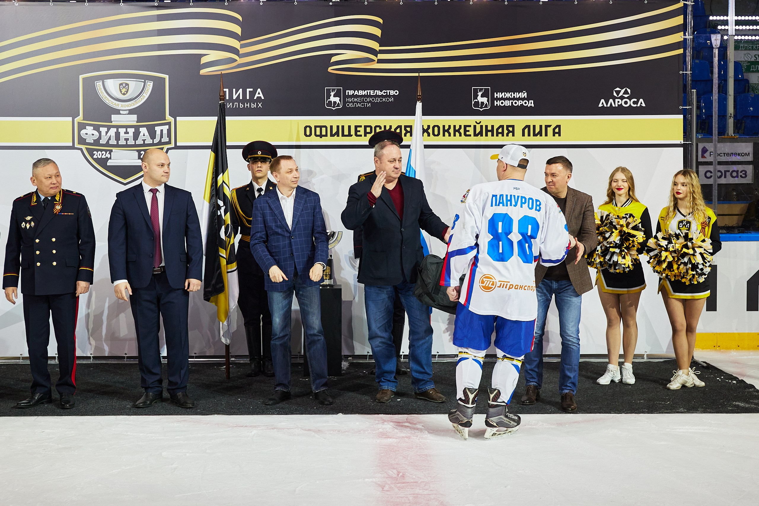 Репортаж. Офицерская хоккейная лига 2025 год. Спортивный фотограф Некрасов Денис