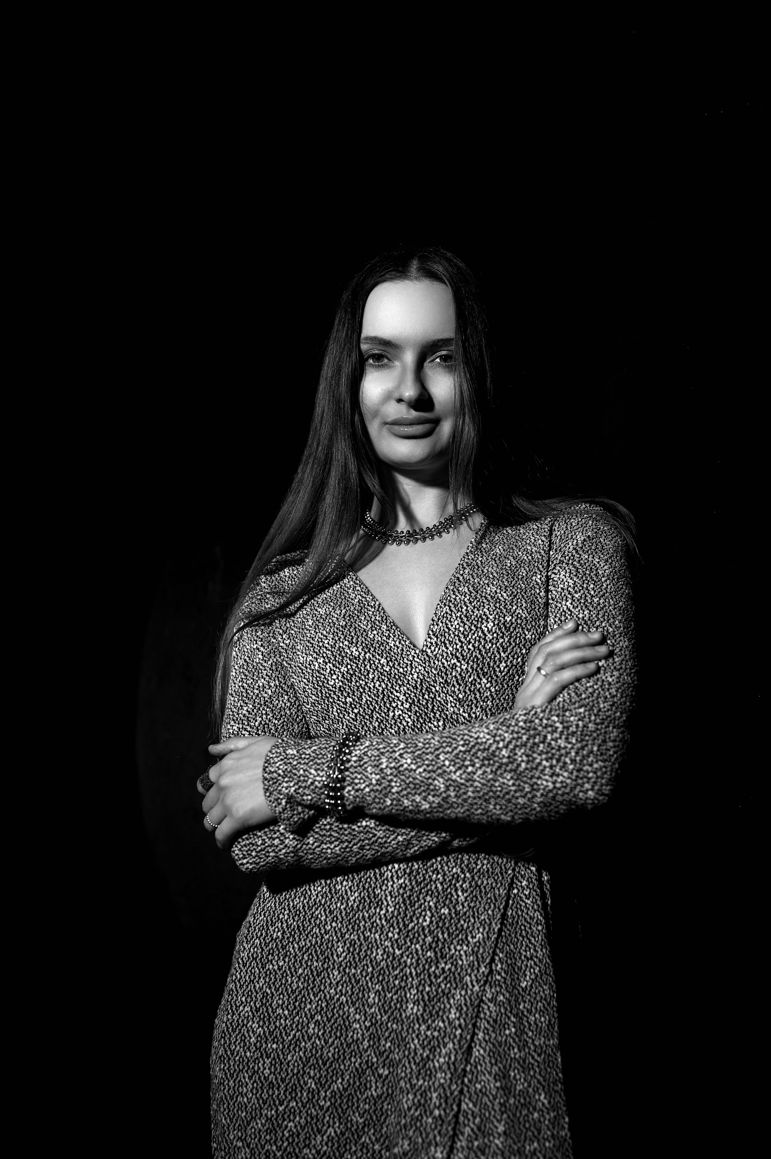 Фотографы 23.11.25. Портретный и будуарный фотограф в Воронеже. Игорь Бабичев