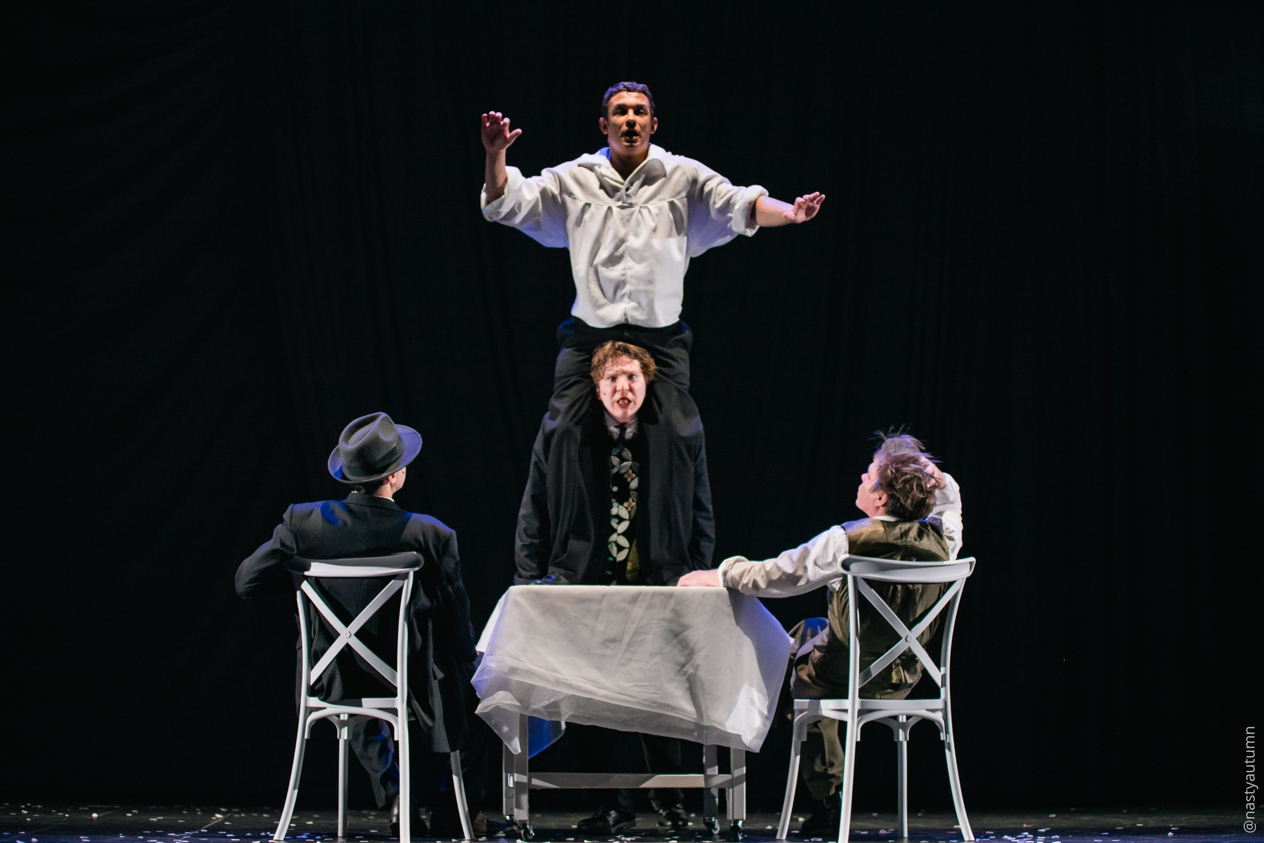 Генеральный прогон «Маяковский. Я сам.». Репортажный и концертный фотограф в Москве Анастасия Осень